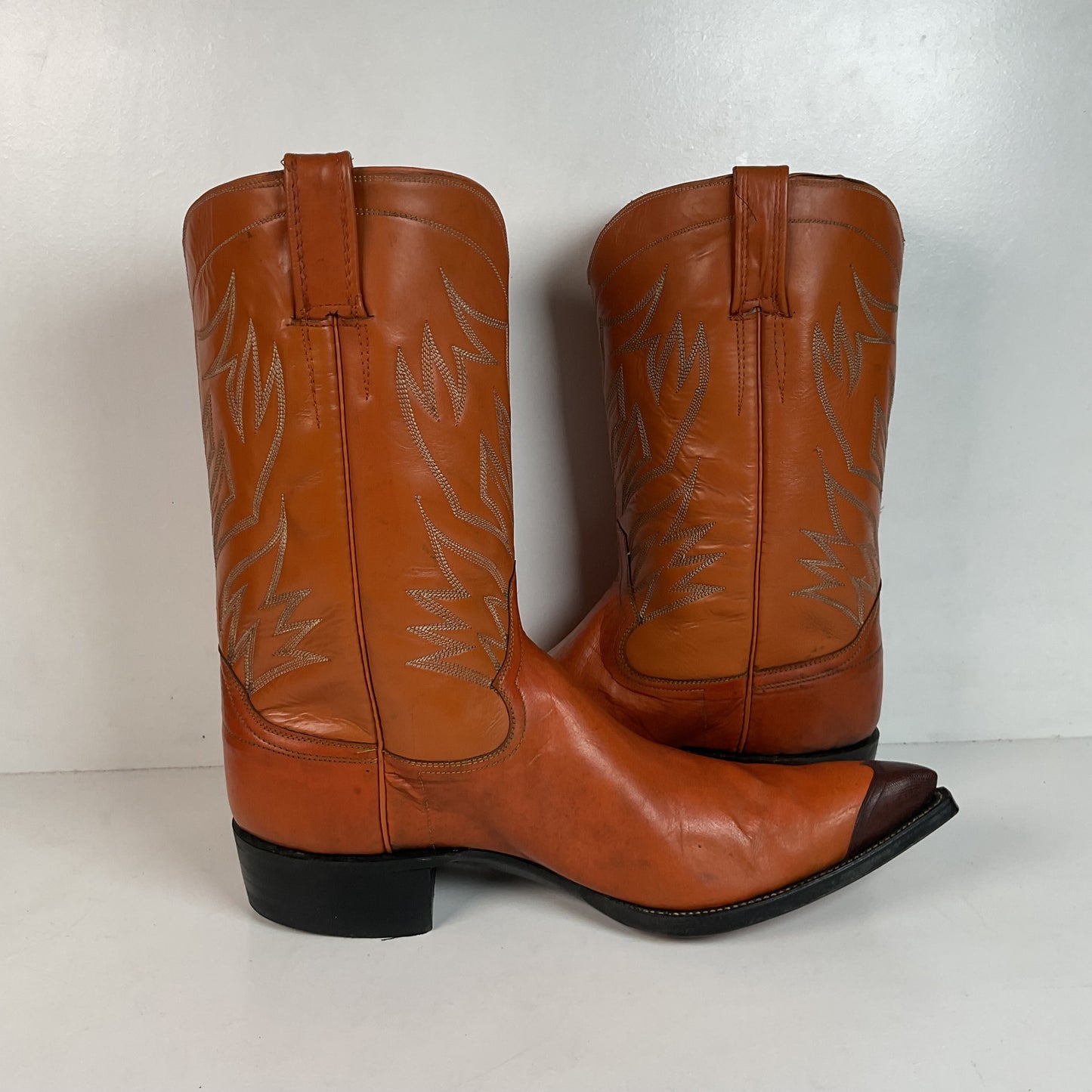 1960s Cowtown Handmade Cowboy Boots 13.5 D Pumpkin Orange Lizard Wingtip