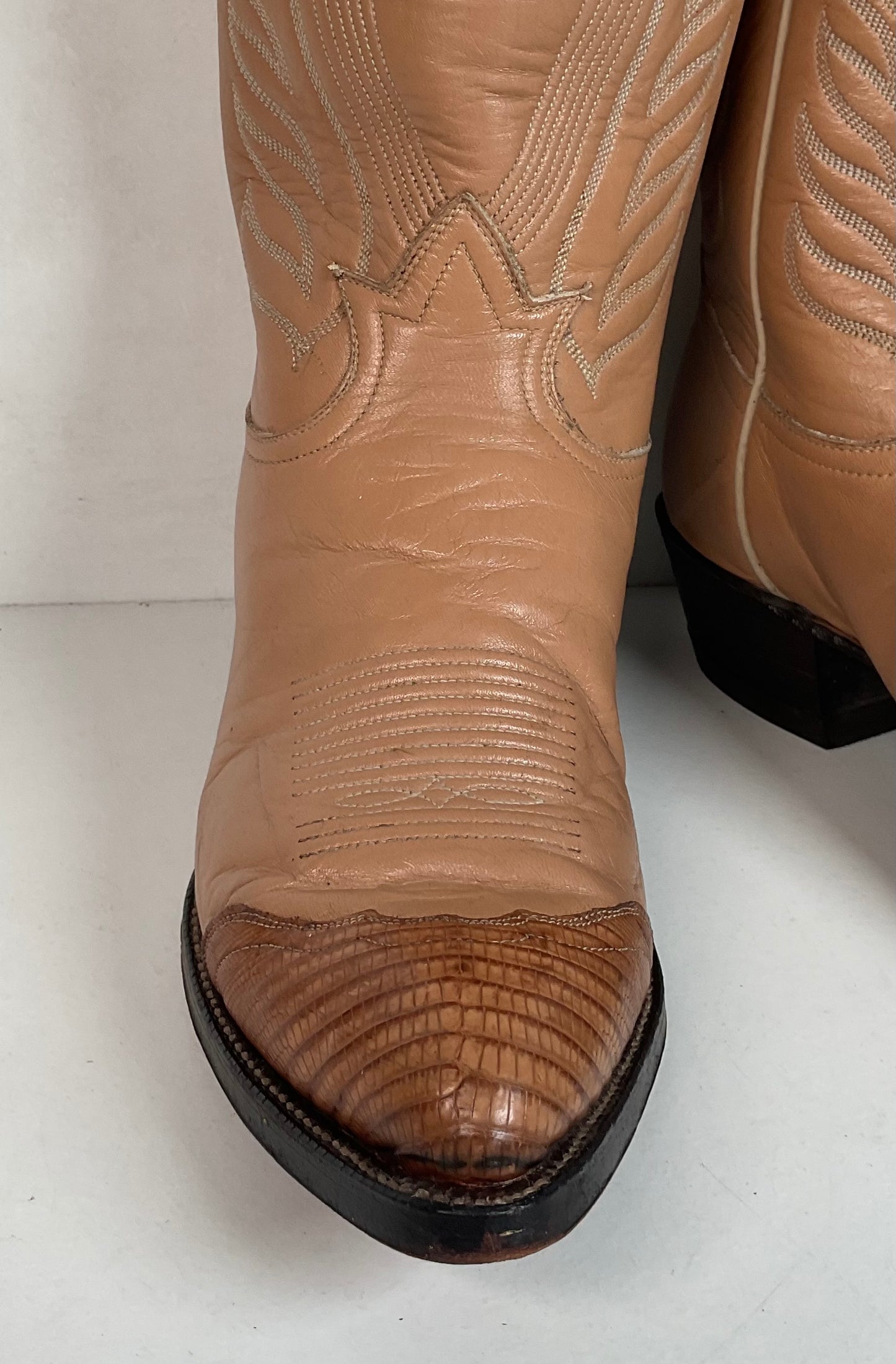 Vintage Tony Lama Gold Label Cowboy Boots 9.5 D Lizard Wingtip USA Made