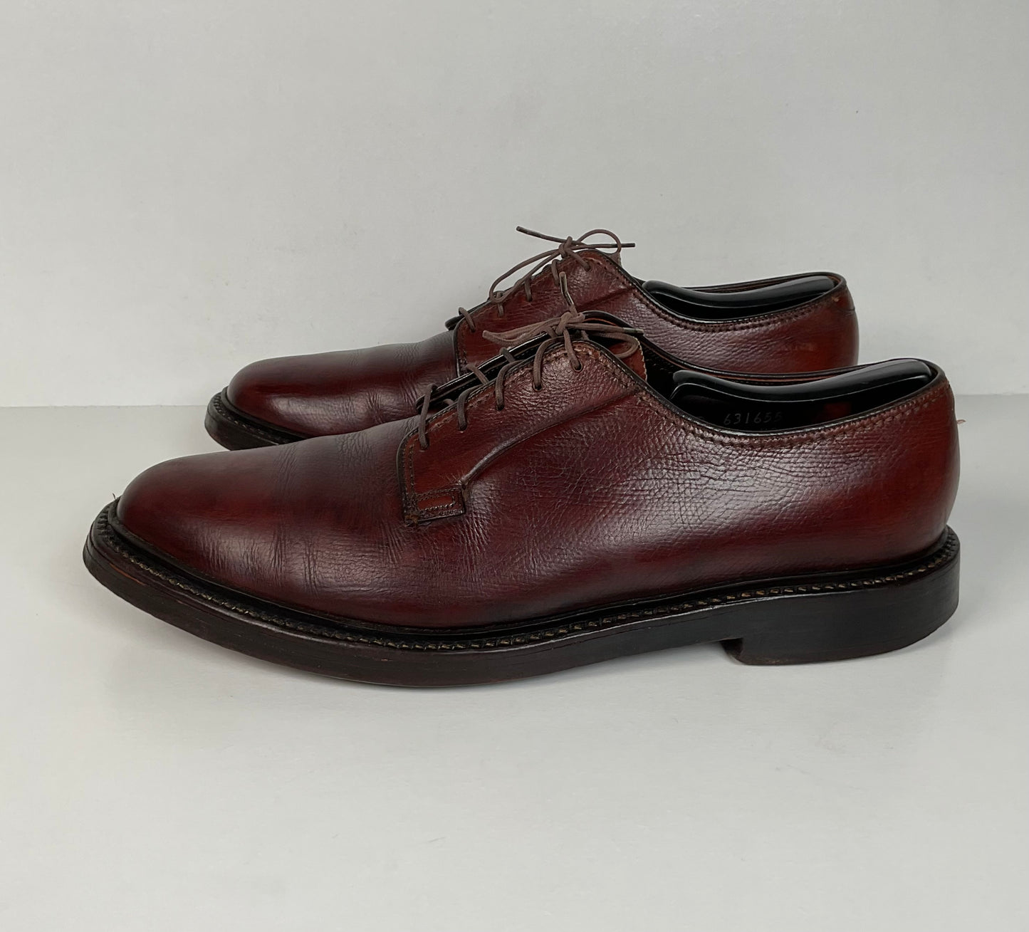 Vintage Florsheim Imperial Kenmoor Derby Shoes | Plain Toe | Men’s 9 D