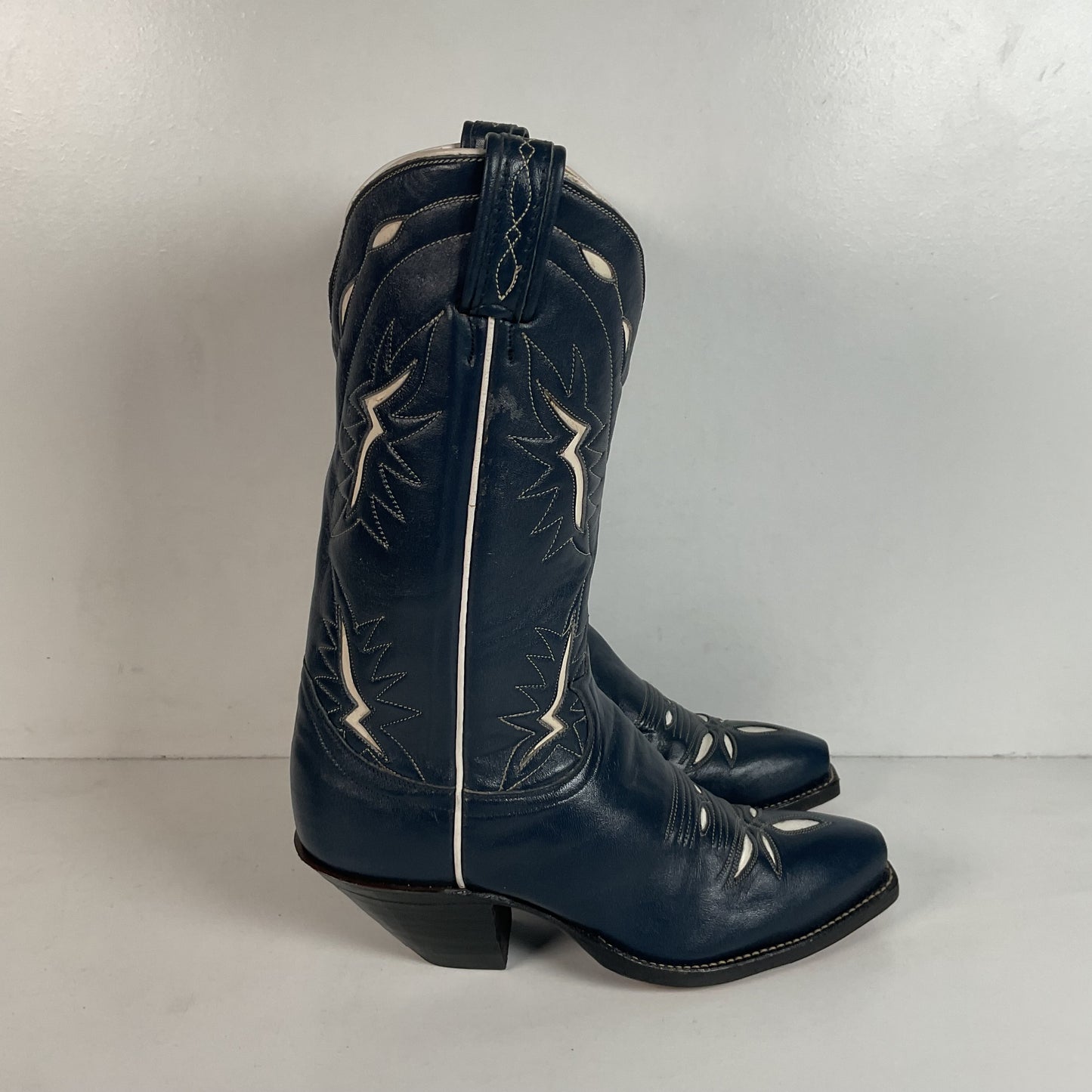 Vintage Tony Lama Blue Tooled Cowboy Boots Men’s 7 D | Women’s 8 Gold Label