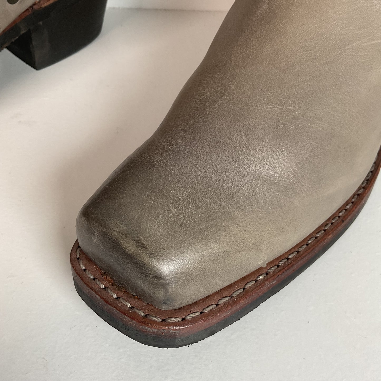 Frye Women’s 12 R Harness Boots 9 M Retired Slate Grey Color