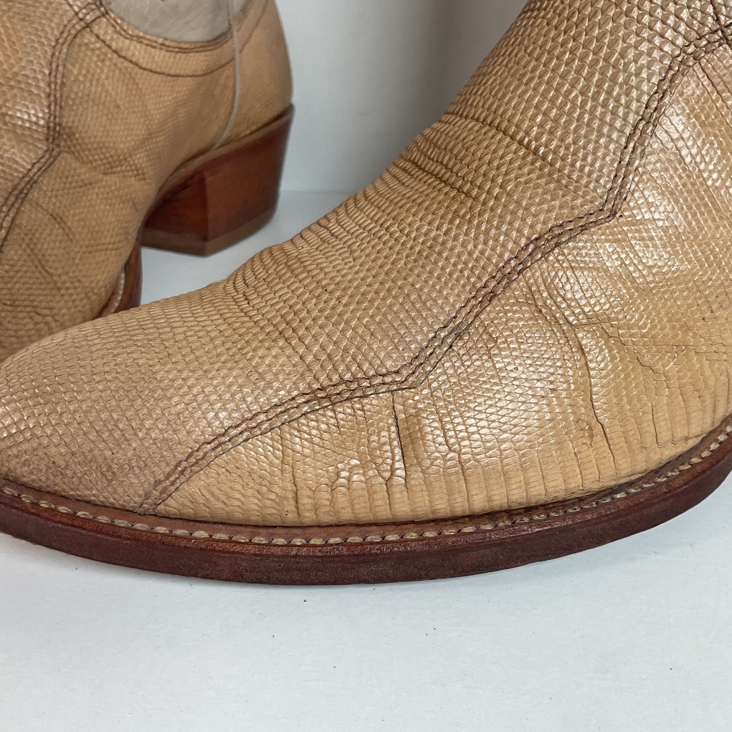 Vintage Dan Post Monitor Lizard Cowboy Boots | Golden Spur Collection | Blonde | 10 D