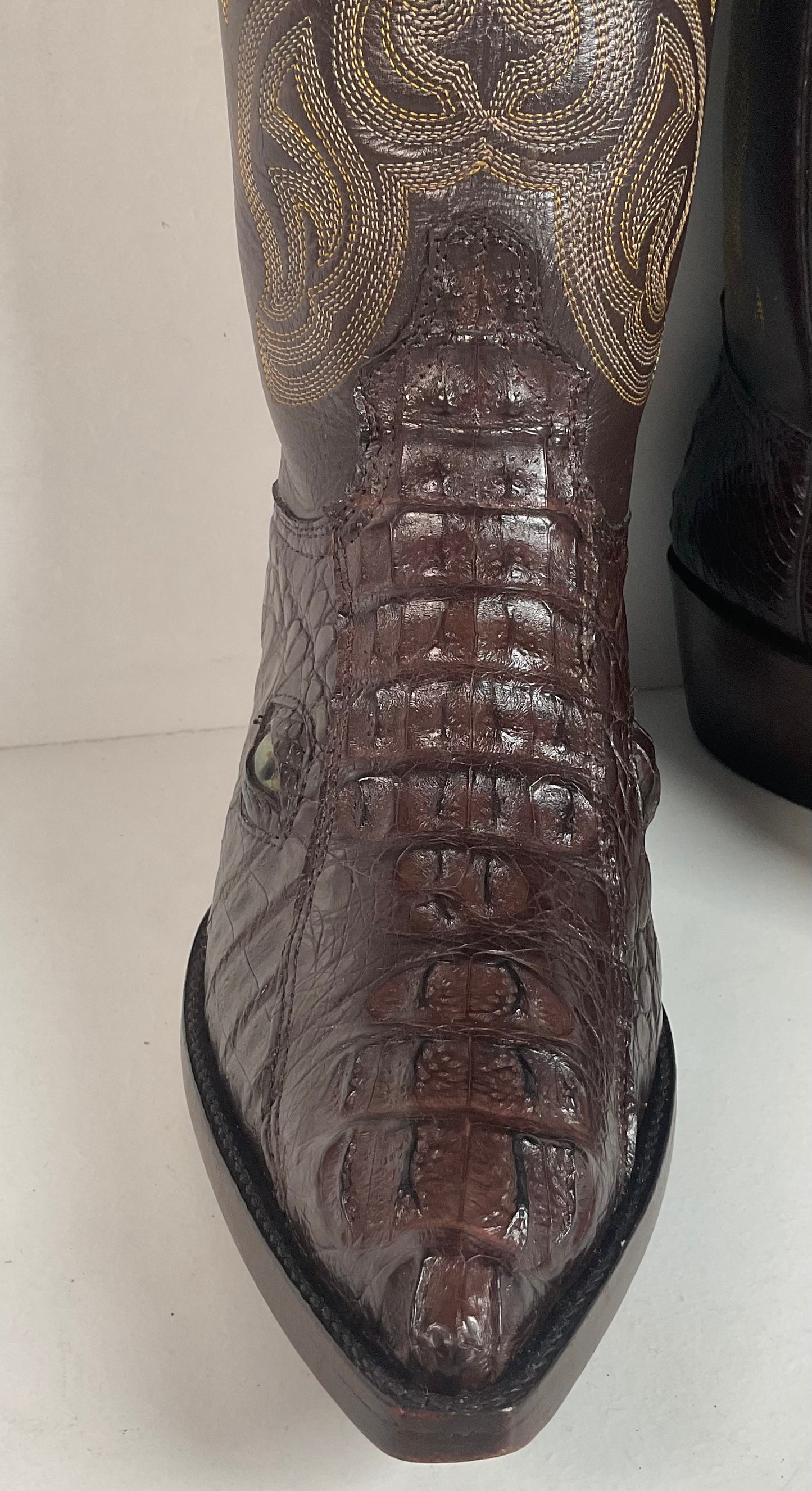 Custom Caiman Crocodile Cowboy Boots Men’s 8.5 Exotic Head Cut