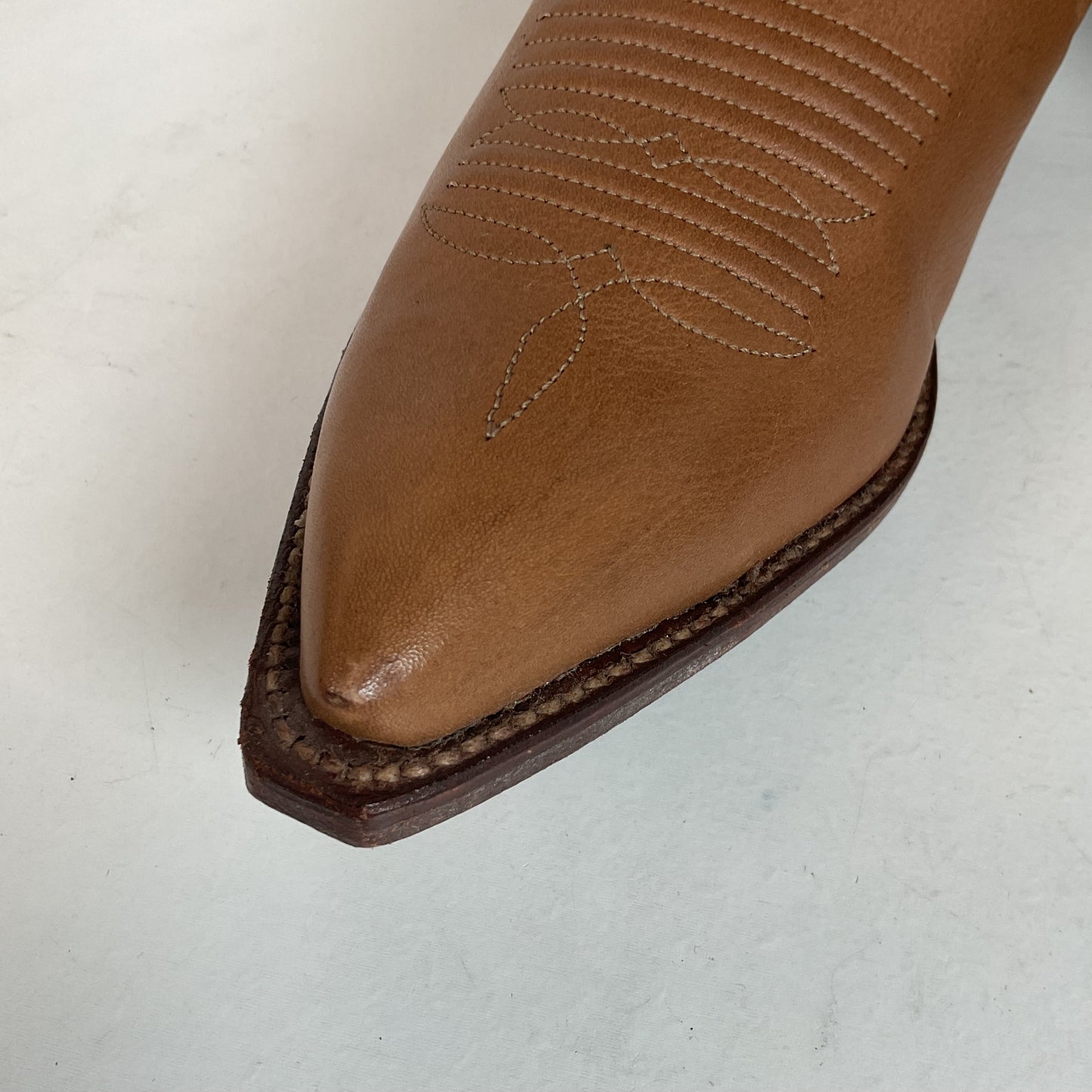 Vintage Sanders Cowgirl Boots 6.5 B Snip Toe Hand Crafted