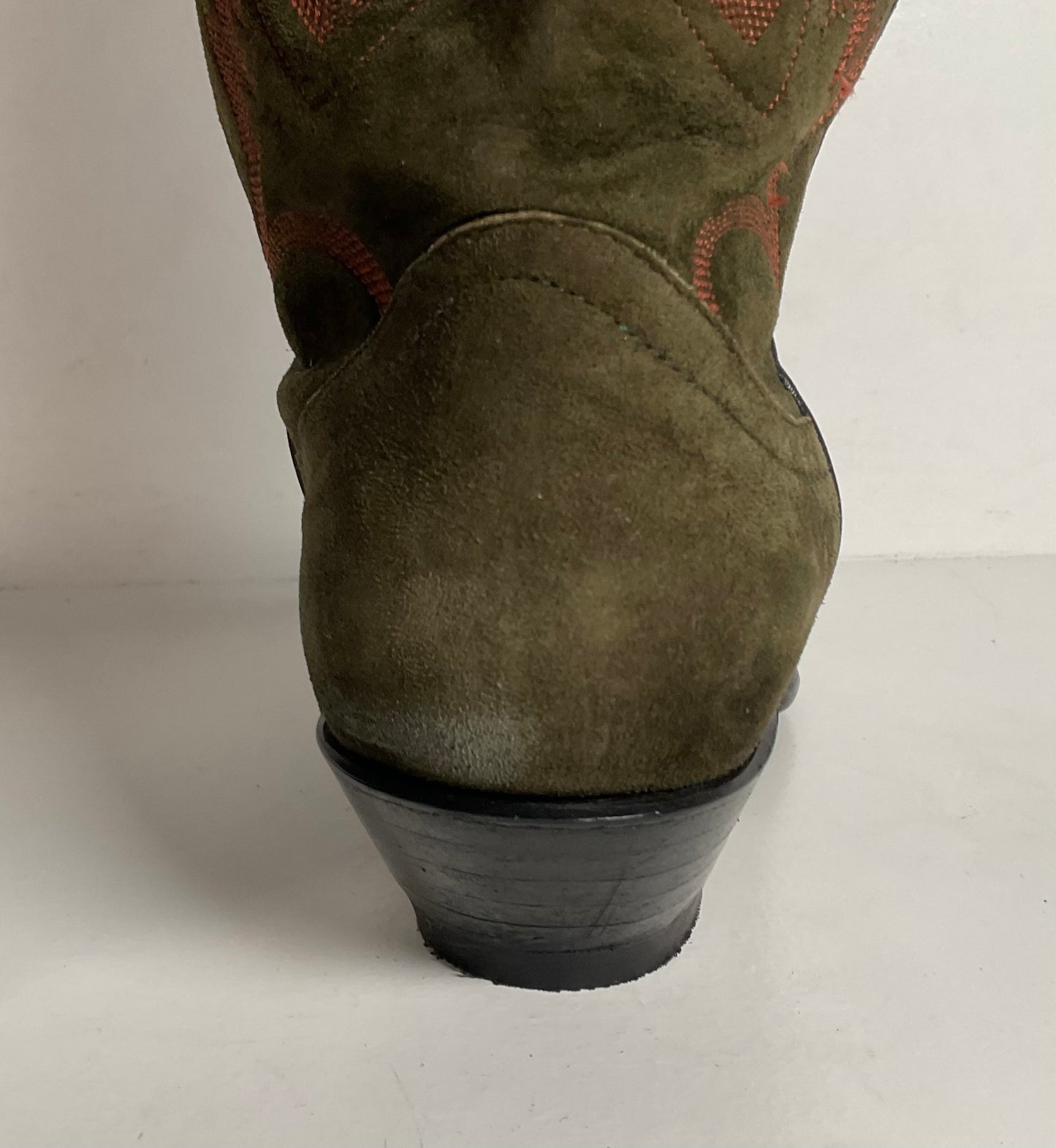 Vintage Hyer Cowboy Boots | 1980s | Olive Green Suede | Women’s 6.5 B