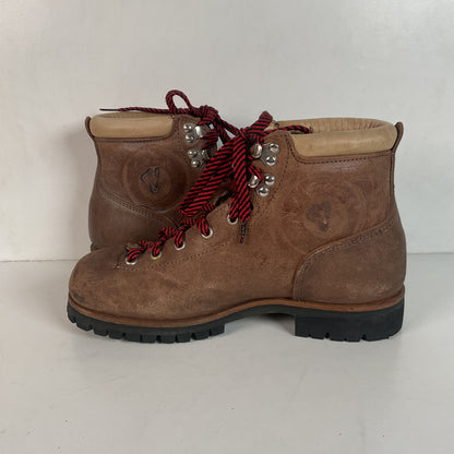 Vintage Vasque Mens Mountaineering Boots 8.5 A Hiking Rough Out Suede