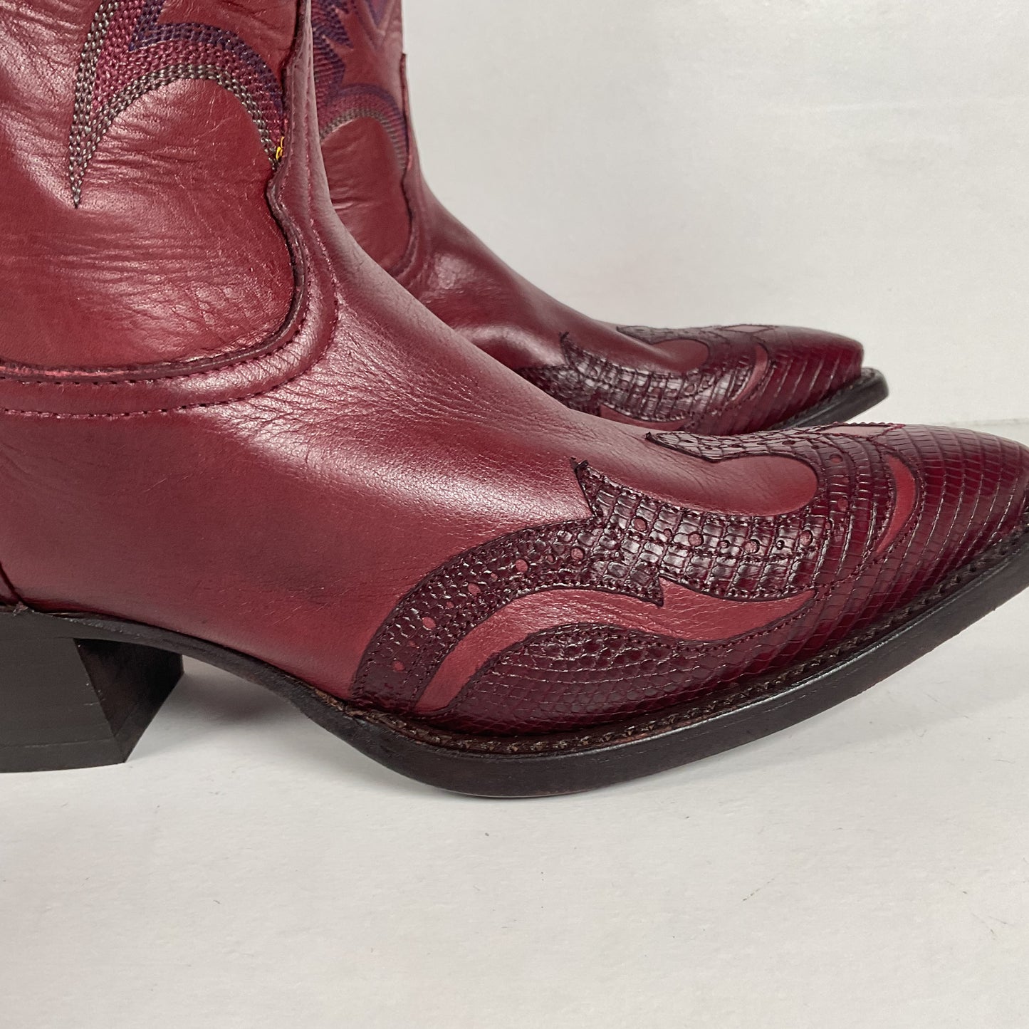 Tony Lama Lizard Wingtip Cowgirl Boots | Overlays | Cranberry | Women’s 6.5 M