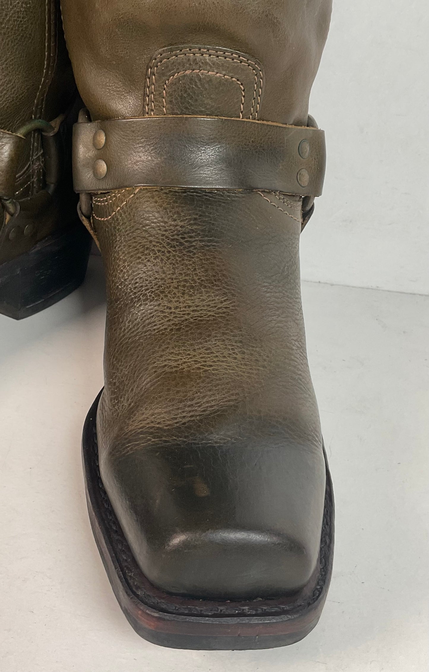 Women’s Frye 12 R Harness Boots 11 M Olive Brown Retired
