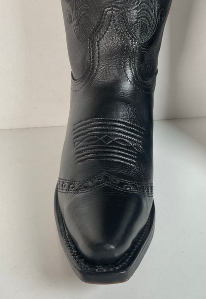 Boulet Cowgirl Boots | Black Torino Calf | Wingtip Triad | Women’s 6 C