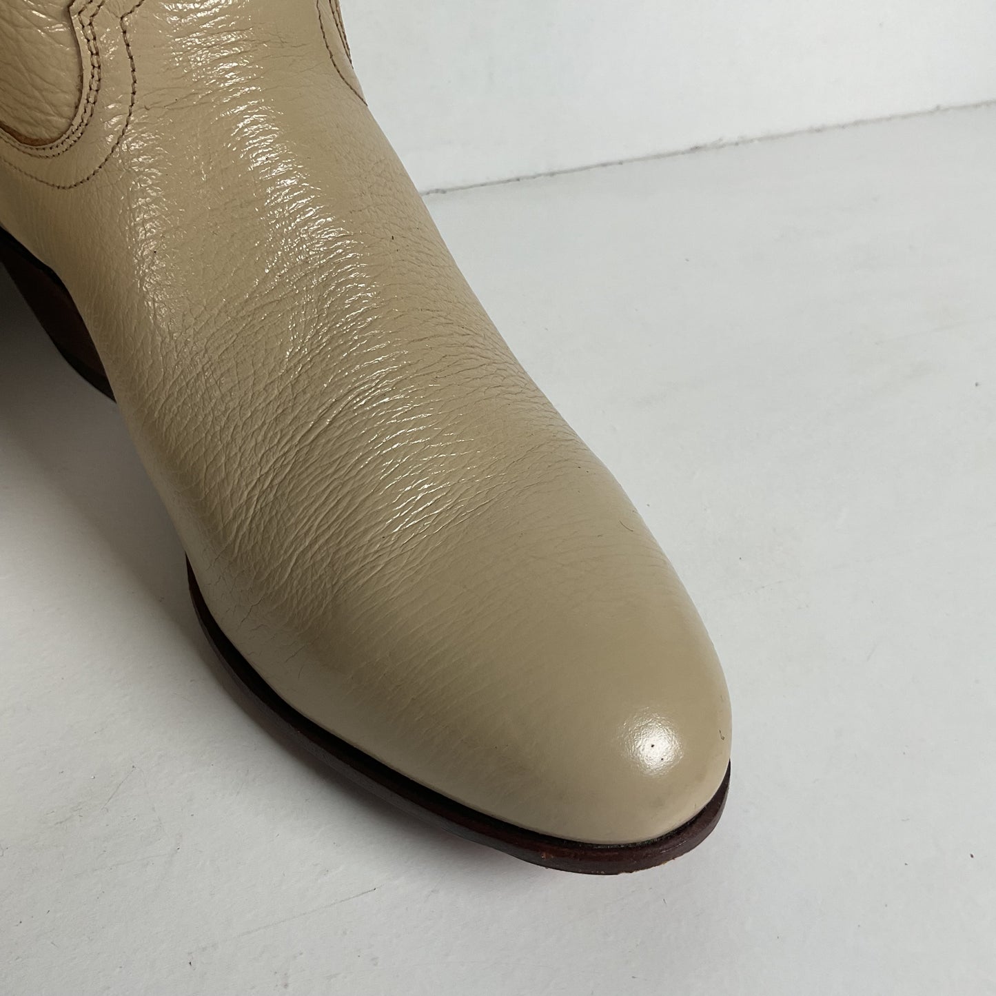 Vintage Justin Tall Cowgirl Boots | USA Made | Bone White | Women’s 8 B