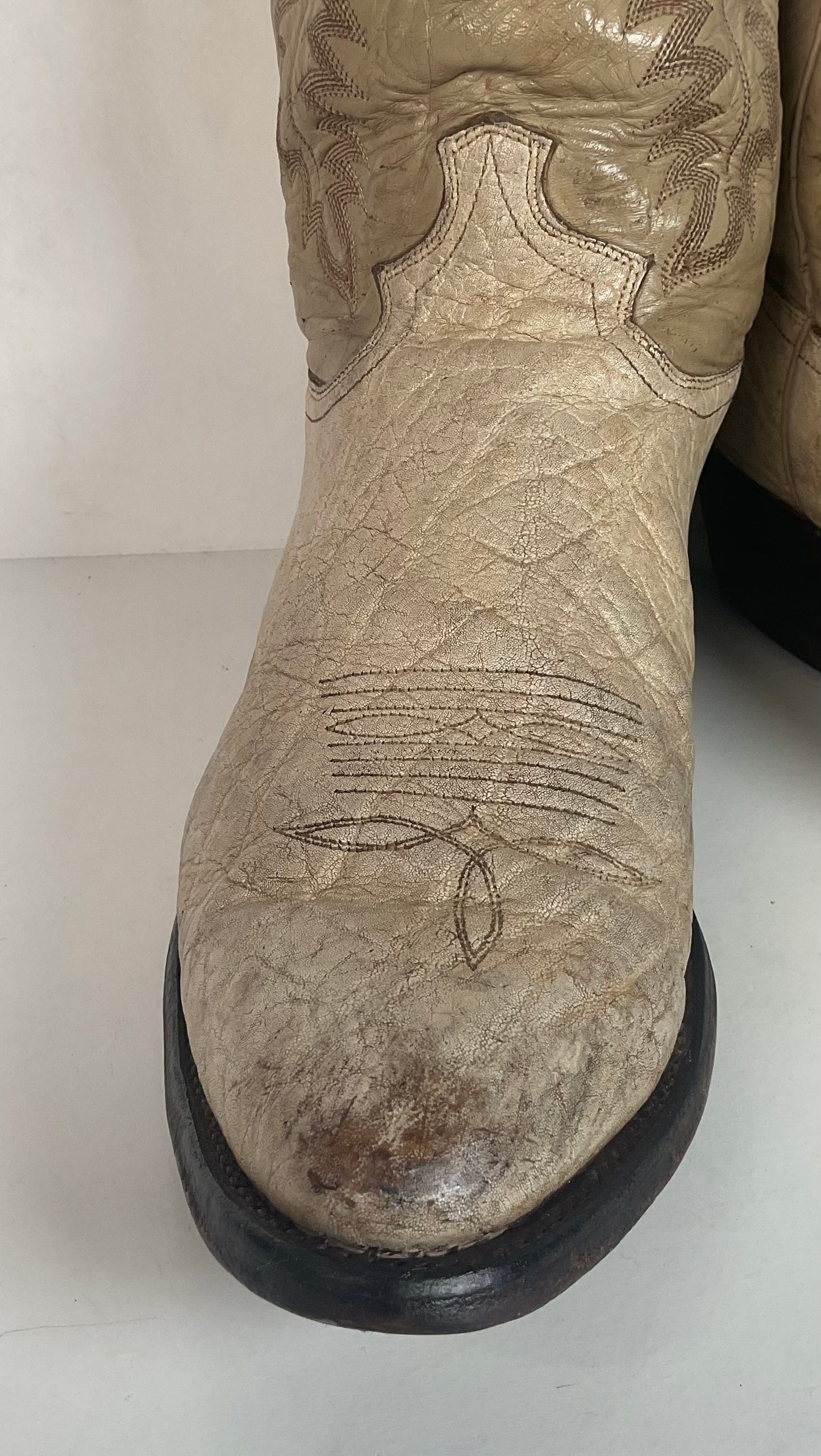 Vintage Justin Exotic Elephant Cowboy Boots 12 AA (Extra Narrow) Distressed