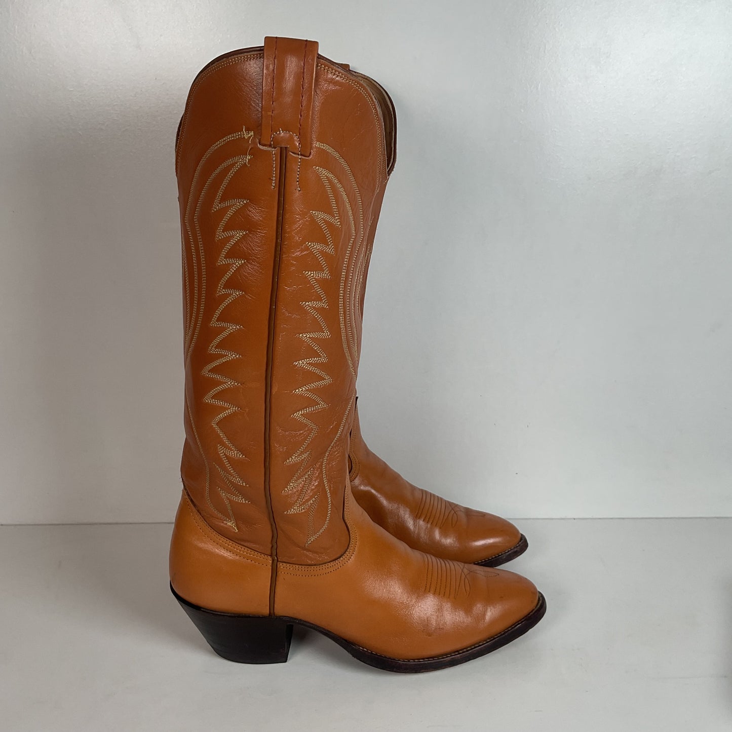 Vintage Nocona 17” Cowgirl Boots 7.5 C USA Made Old White Label