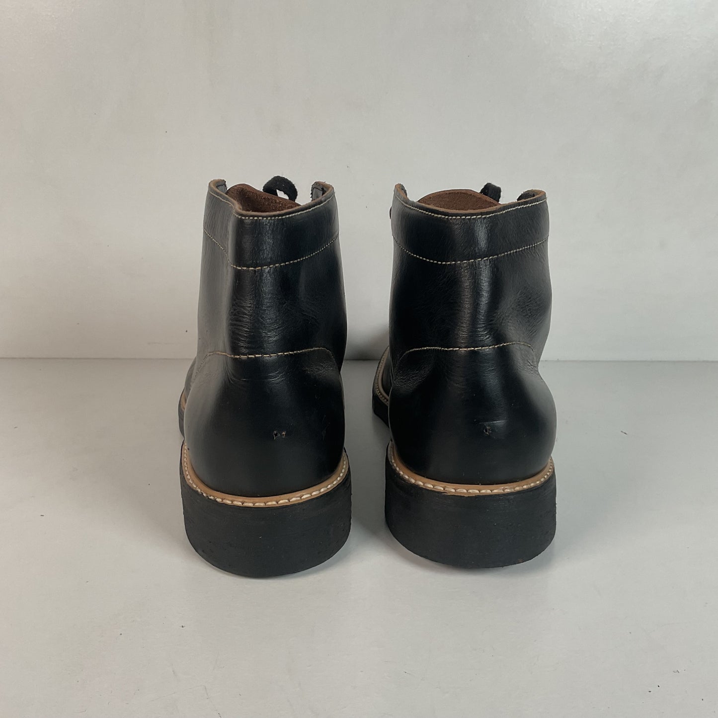 Vintage Men’s Black Leather Ankle Boots Size 9 Plain Toe 1960s