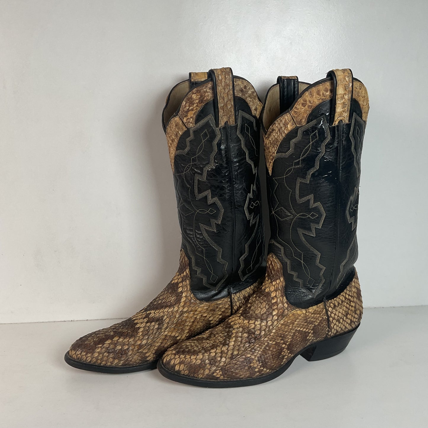 Diamondback Rattlesnake Cowboy Boots | Custom Made | Collar Overlay | Men’s 10 B