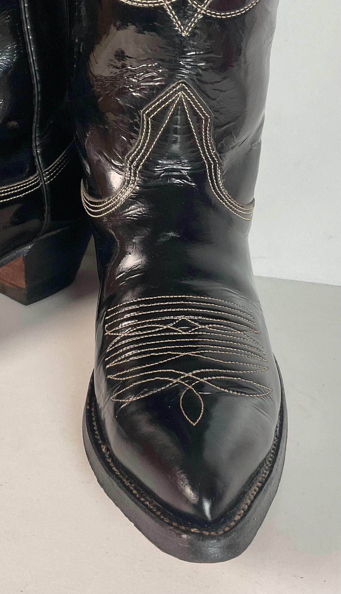 Vintage Nocona Patent Leather Cowboy Boots 9 D Glossy Old Black Label