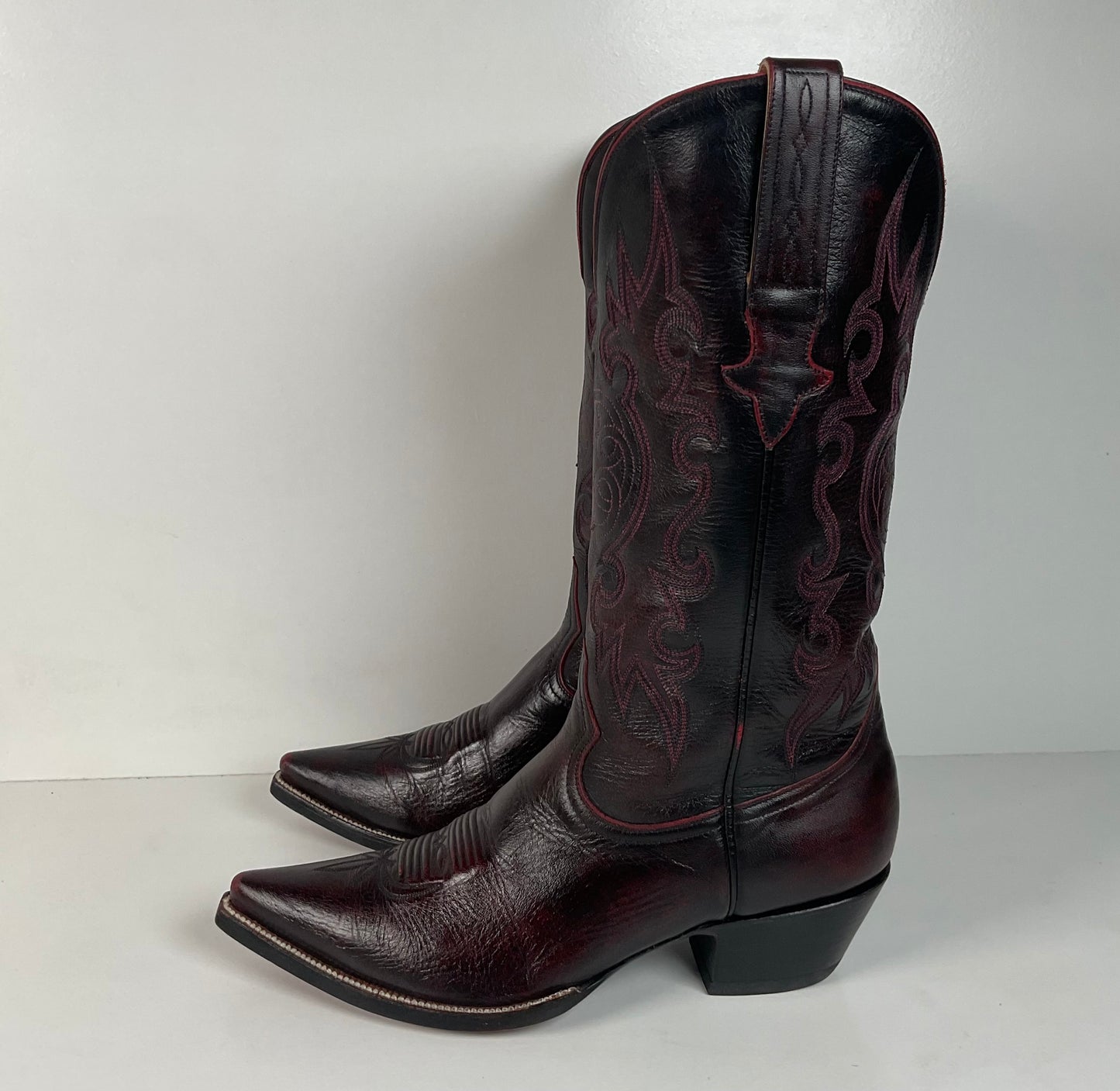 Heritage Boot Company | Black Cherry Cowgirl Boots | Women’s 9