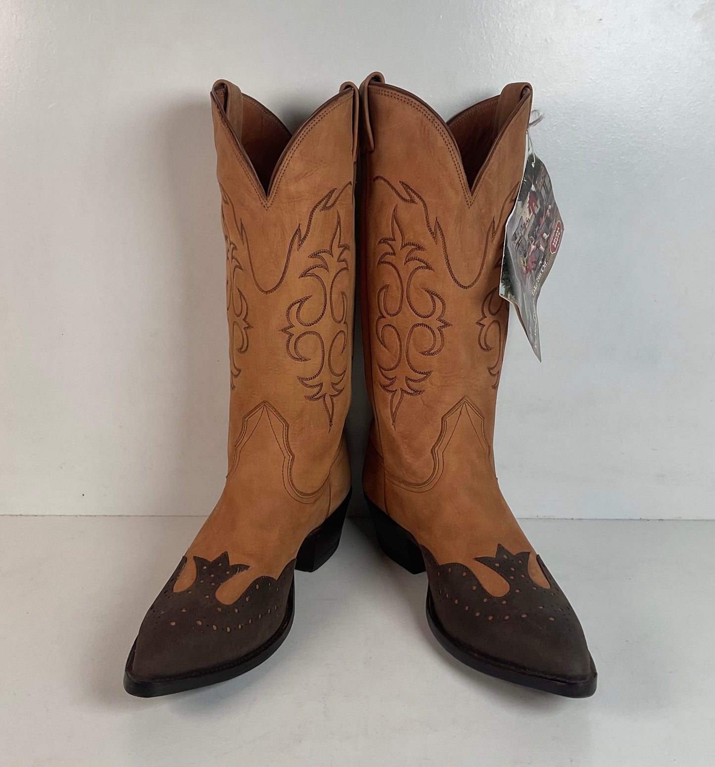 Nocona Wildebeest Wingtip Cowboy Boots Men’s 8.5 D USA Made Exotic Suede