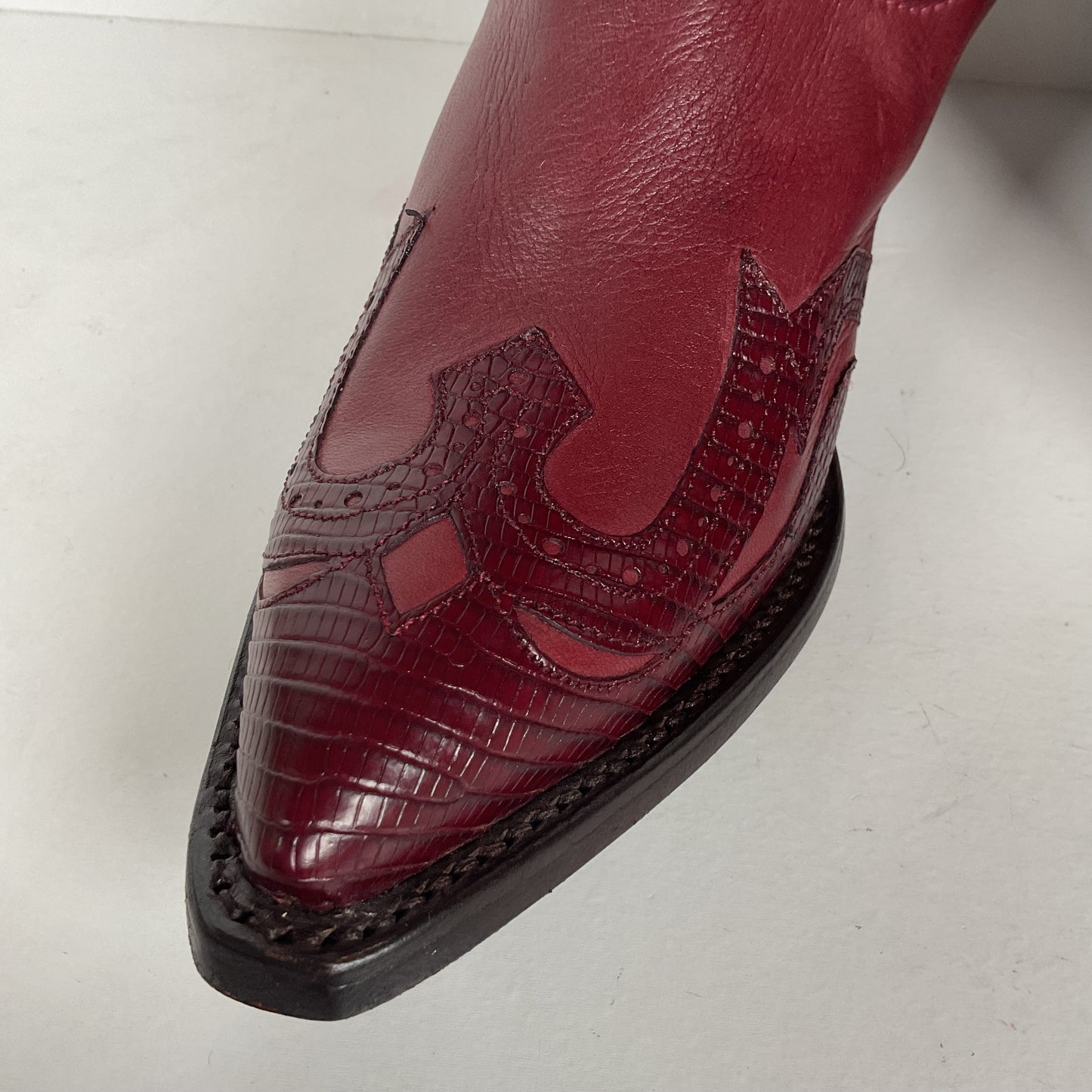 Tony Lama Lizard Wingtip Cowgirl Boots | Overlays | Cranberry | Women’s 6.5 M