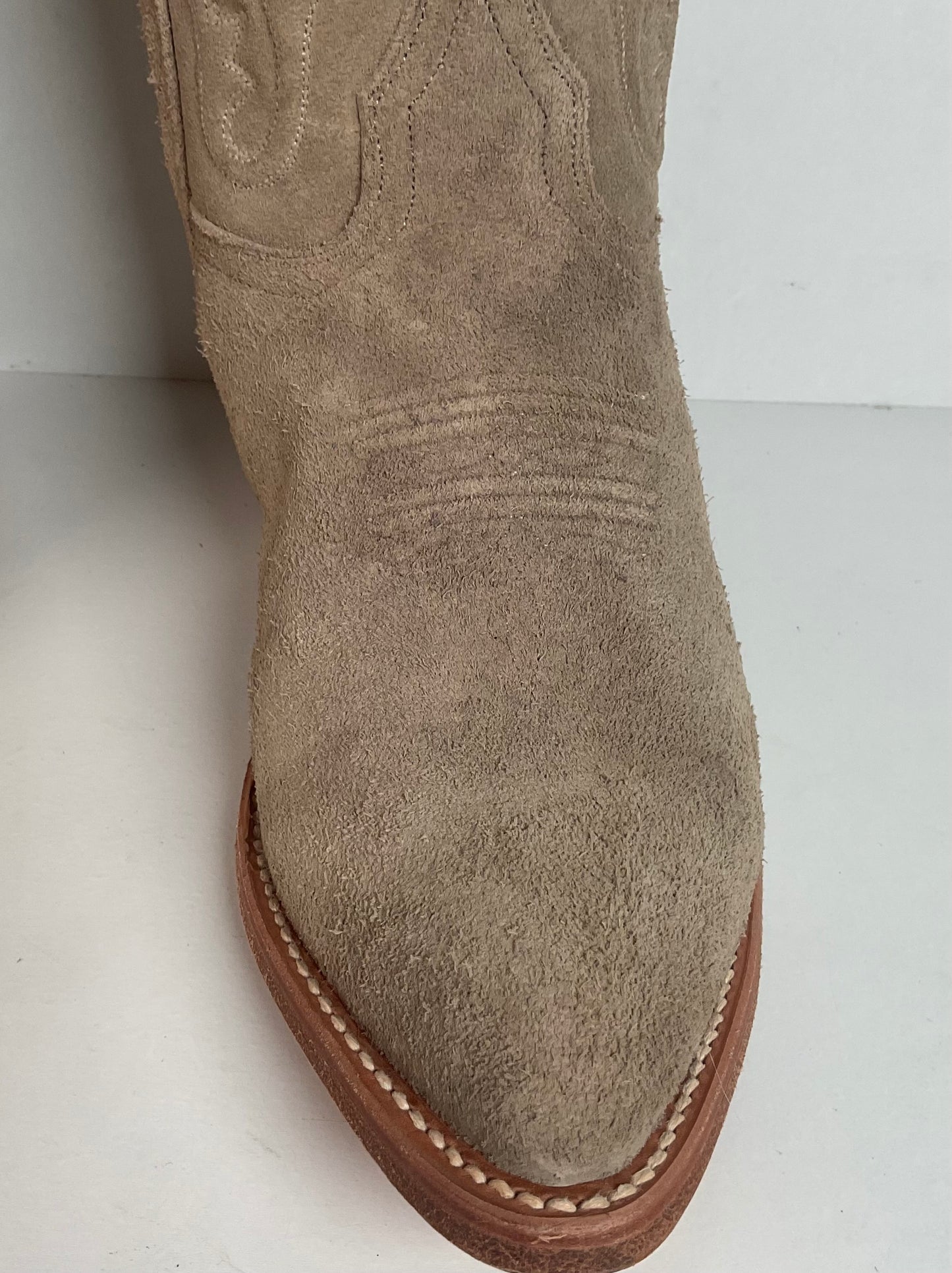 Frye Bruce Suede Cowboy Boots | Rough Out | Women’s 10