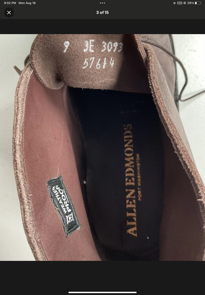 Allen Edmonds Grey Horween Nubuck Chukka Boots 9 3E Survey Port Washington