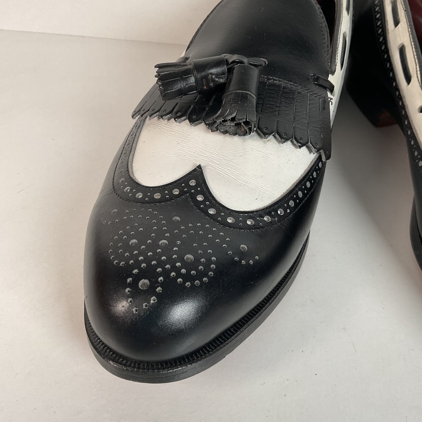 Vintage Footjoy Kiltie Tassel Loafers | Spectators | USA Made | Men’s 9 E