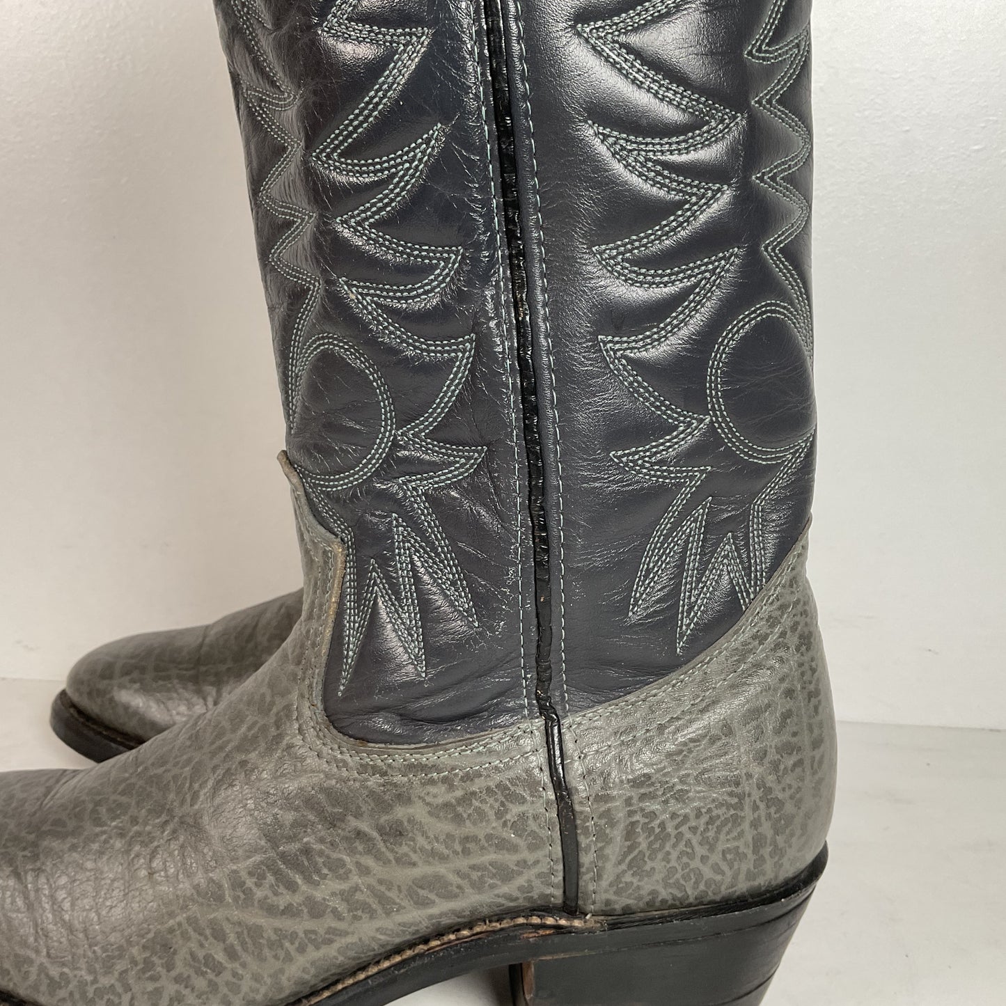 Vintage Red Wing Bullhide Cowboy Boots | USA Made | Grey | Men’s 8.5 D