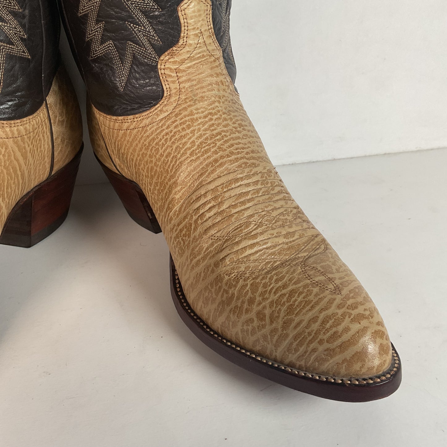 Vintage J Chisholm Tall Buckaroo Cowboy Boots 11 D USA Made Punchy