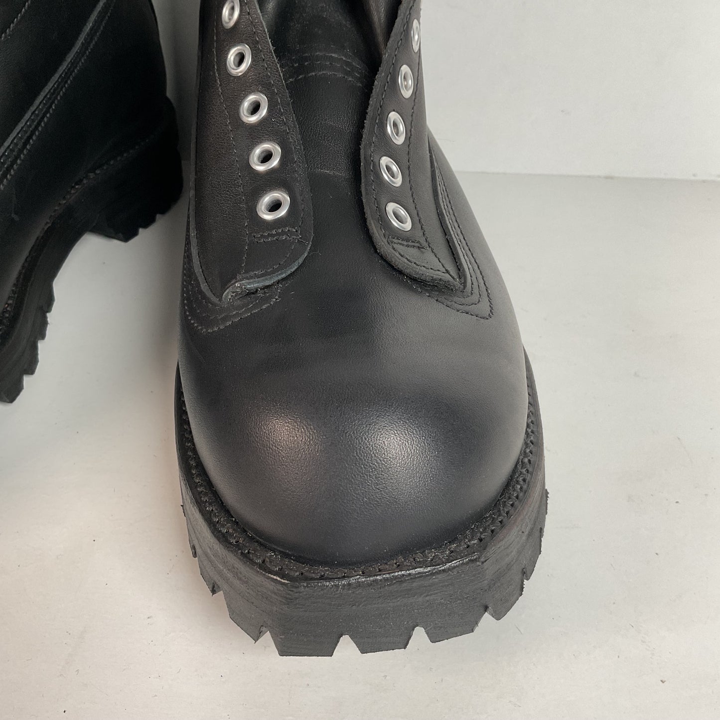 Abilene’s Golden Retriever Ski Mountain Boots | USA Made | DSCP | 11.5 D