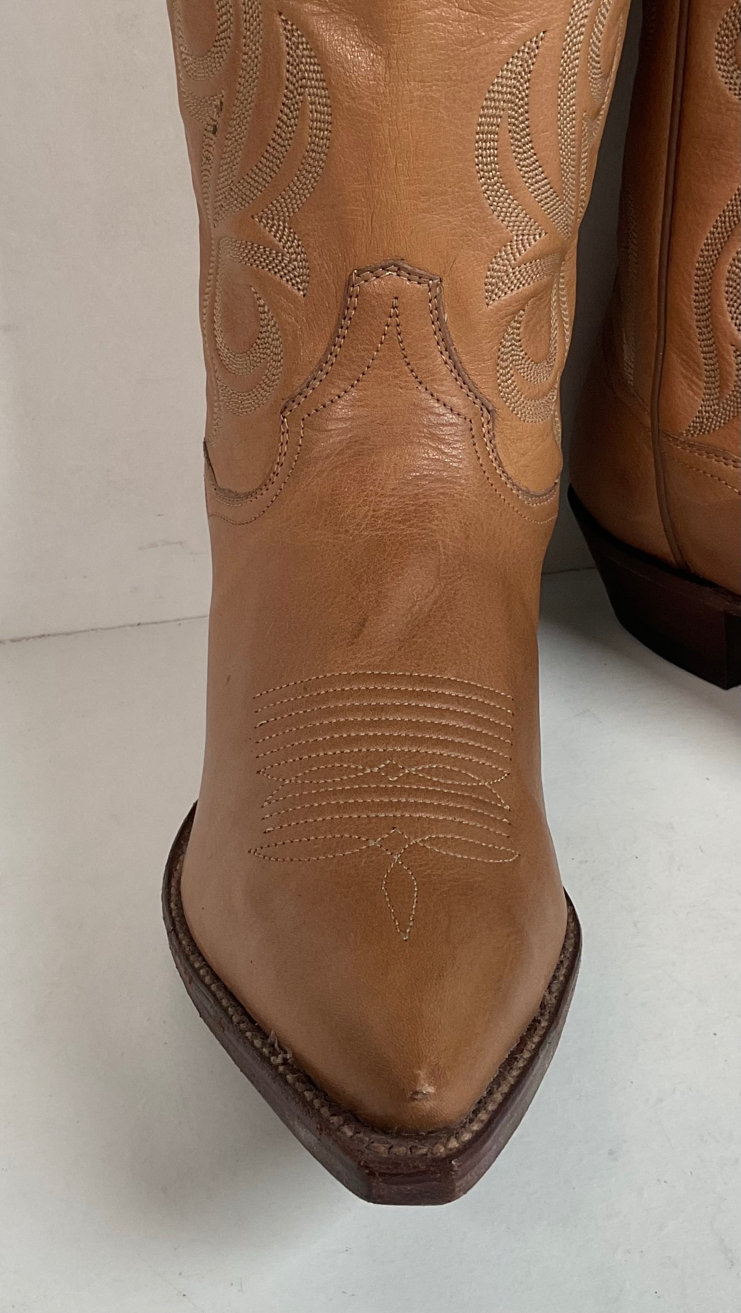 Vintage Sanders Cowgirl Boots 6.5 B Snip Toe Hand Crafted