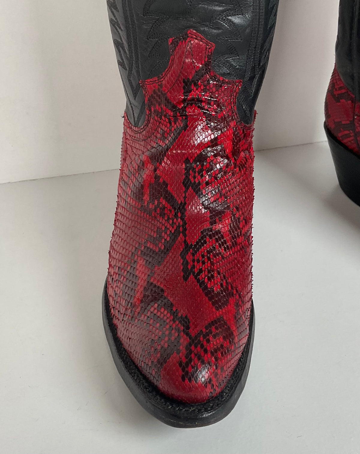Vintage Justin Python Cowgirl Boots | Snakeskin | USA Made | Red | Women’s 7.5 B