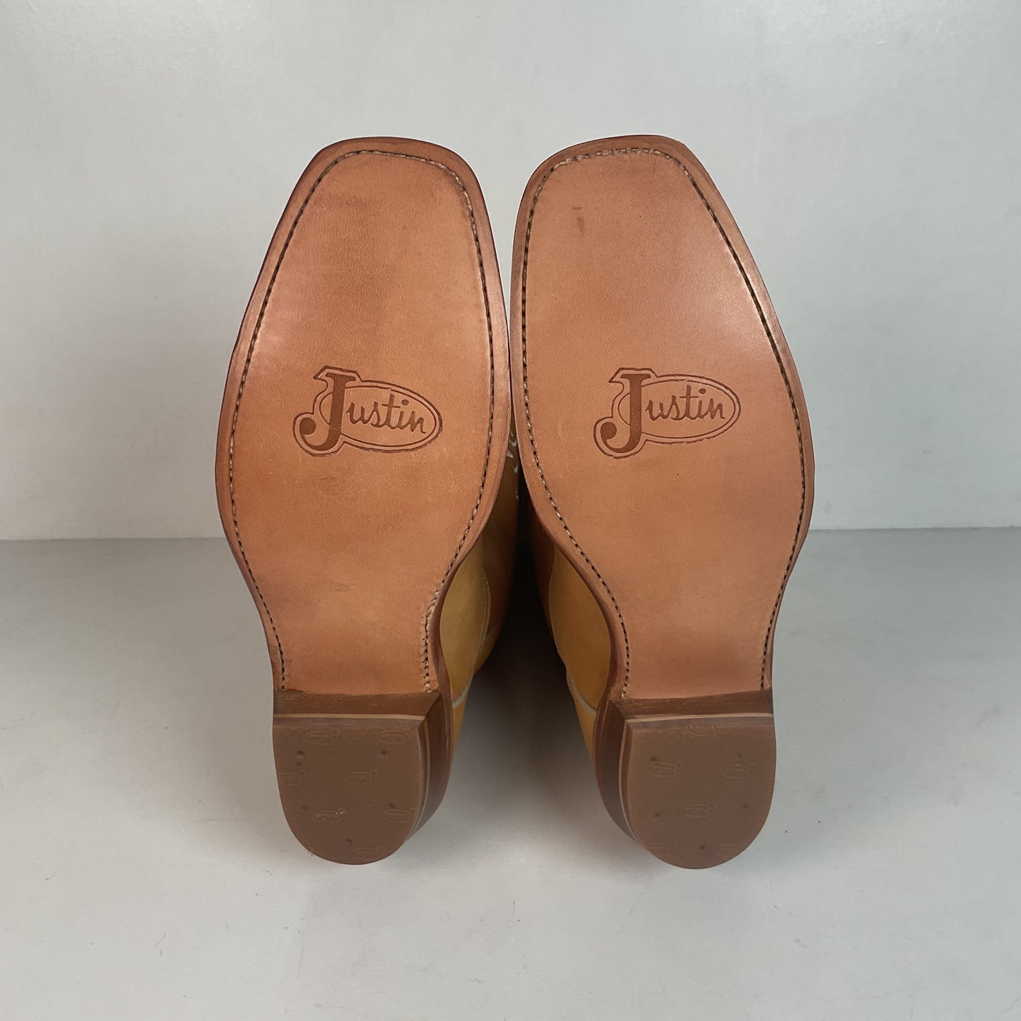 Justin Women’s Banana Campus Western Boots 6.5 B Cutter Toe New With Tags