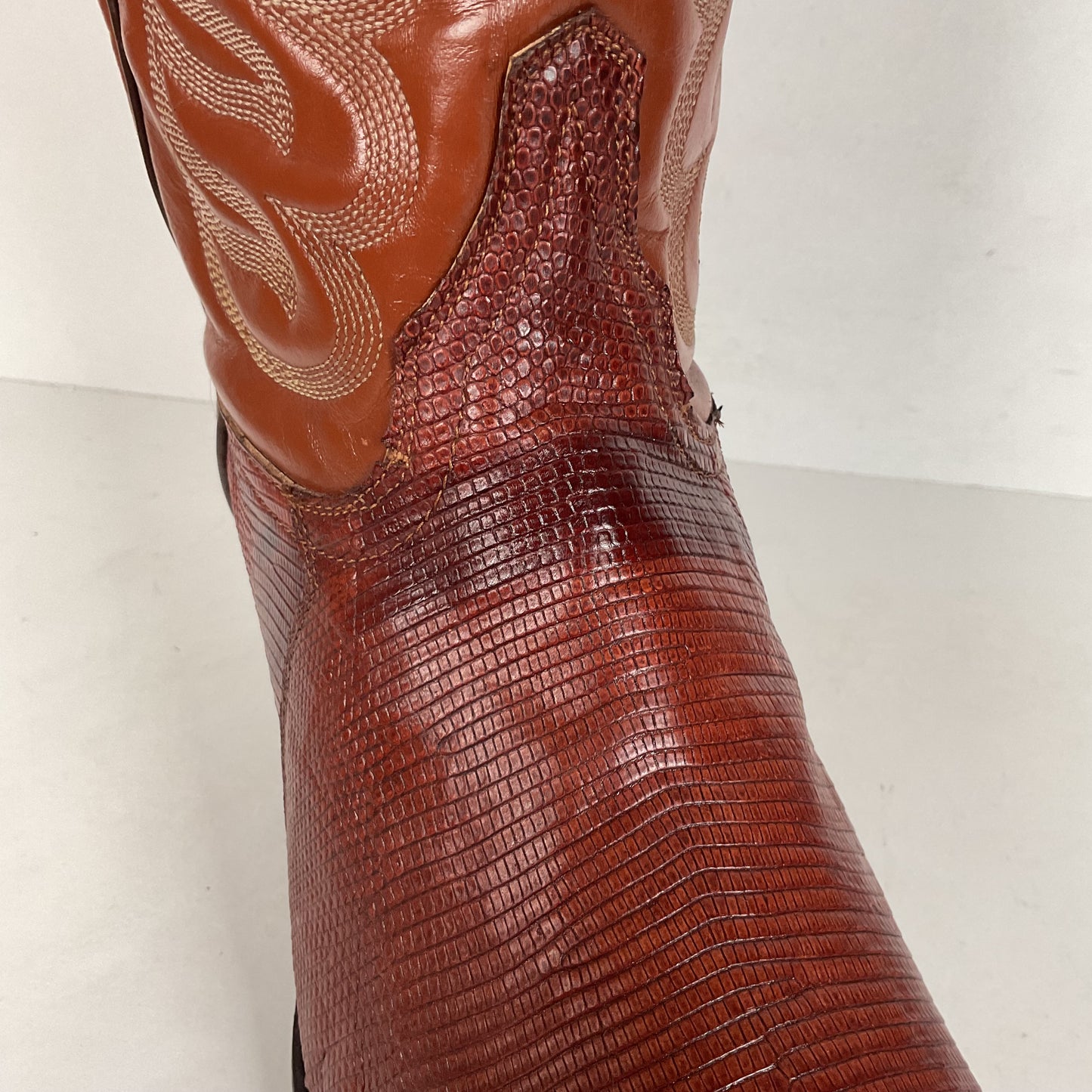 Vintage Tony Lama Teju Lizard Cowboy Boots | Gold Label | Narrow | Men’s 9.5 B