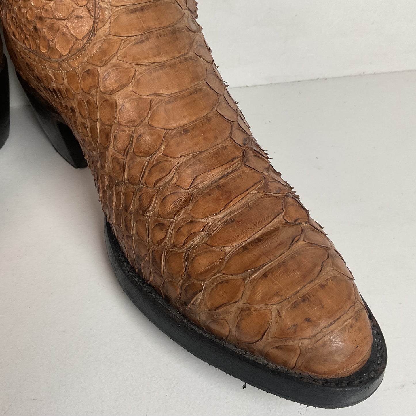 Vintage Full Python Snakeskin Cowboy Boots 8 D Back Cut Recraft