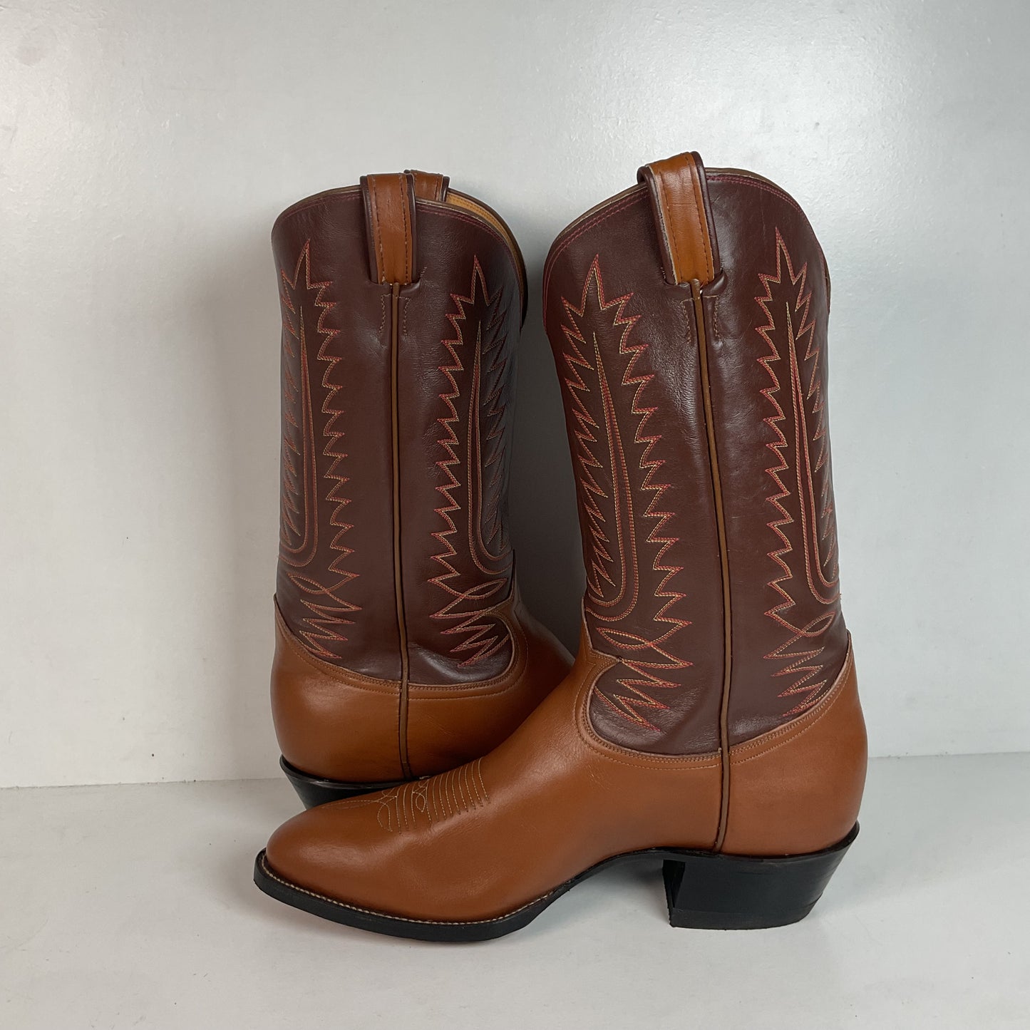 1970s Tony Lama Cowboy Boots 12 D Gold Label USA Made