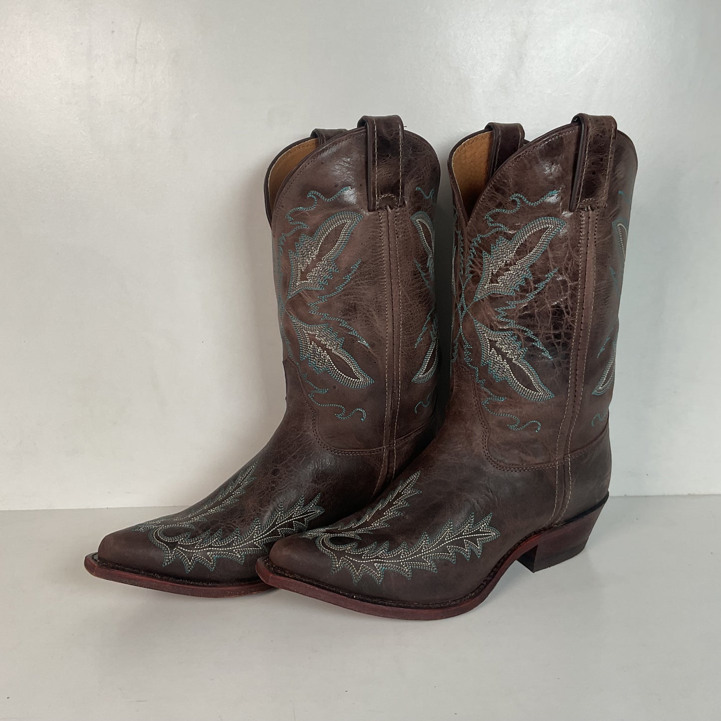 Justin Women’s Bent Rail Cowgirl Boots 9 B Distressed Chocolate Puma