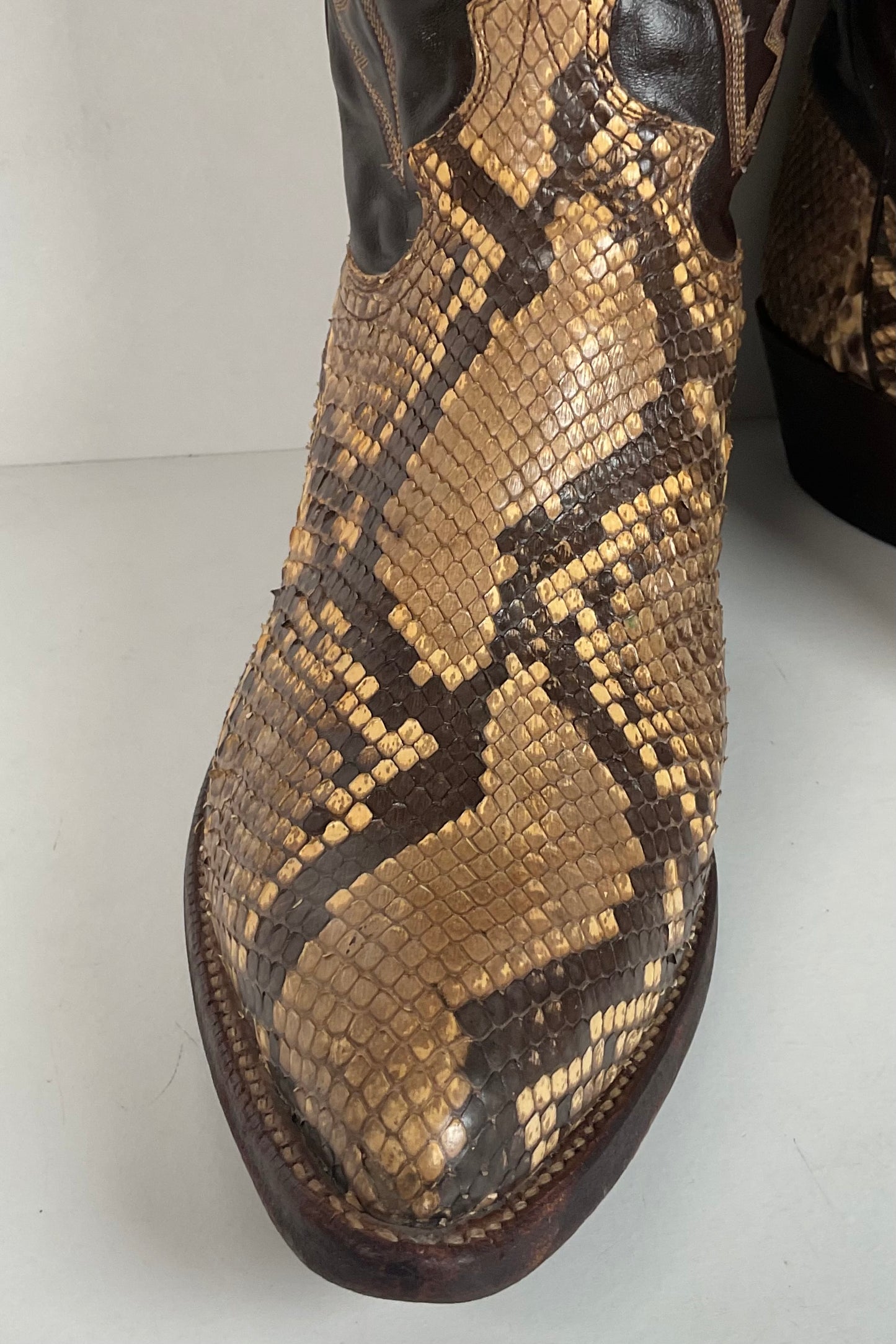 Vintage Justin Python Cowboy Boots | Snakeskin | USA Made | Men’s 10.5 B