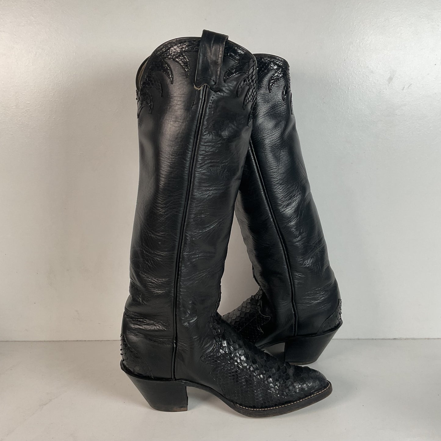 Vintage Larry Mahan Tall Black Cowgirl Boots | Python Snakeskin | 7 B