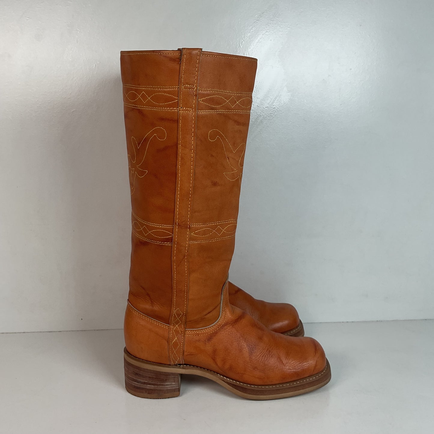 Vintage Women’s Longhorn Campus Boots 8 M USA Made Chunky