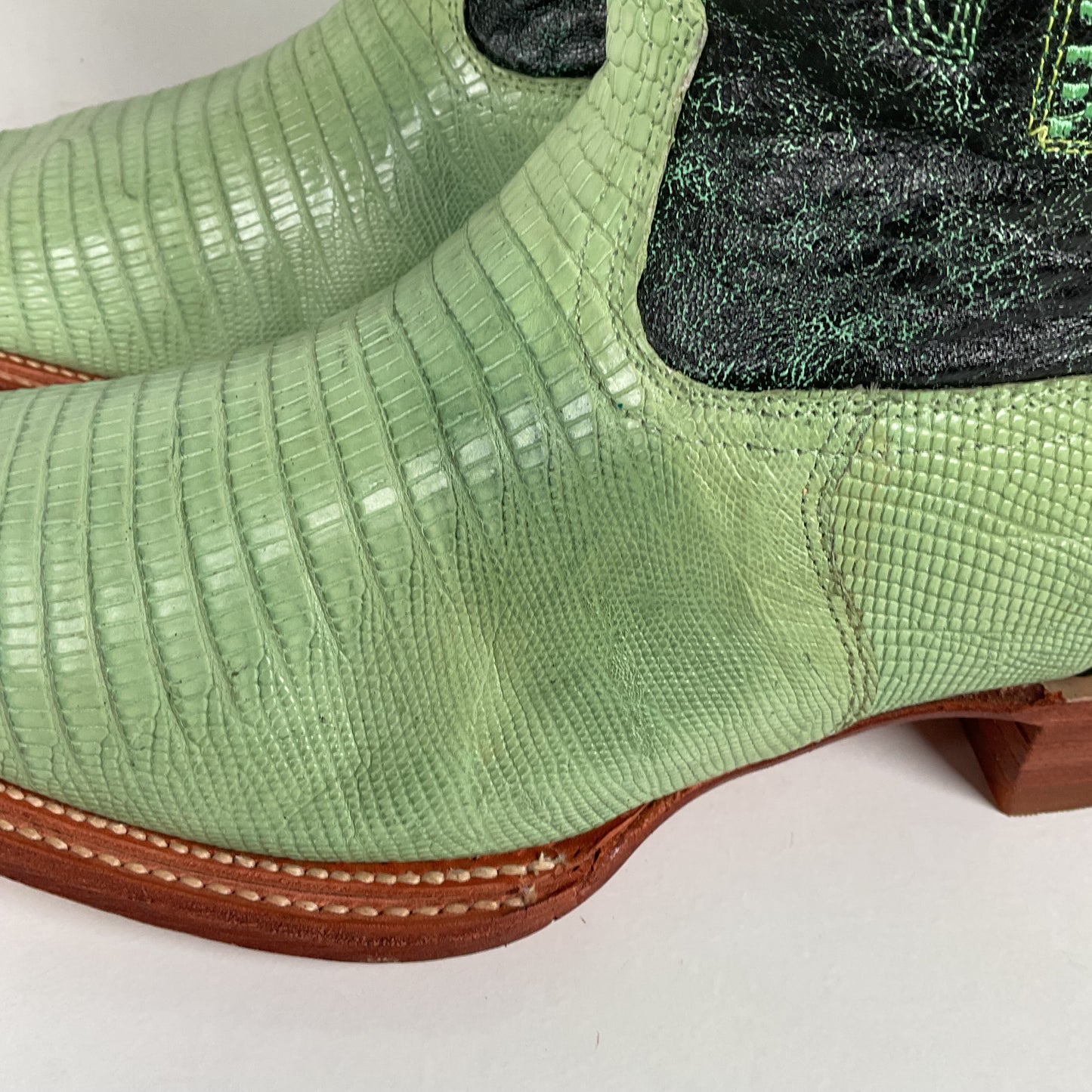 Los Altos Teju Lizard Cowboy Boots | Lime Green | Men’s 10.5 EE