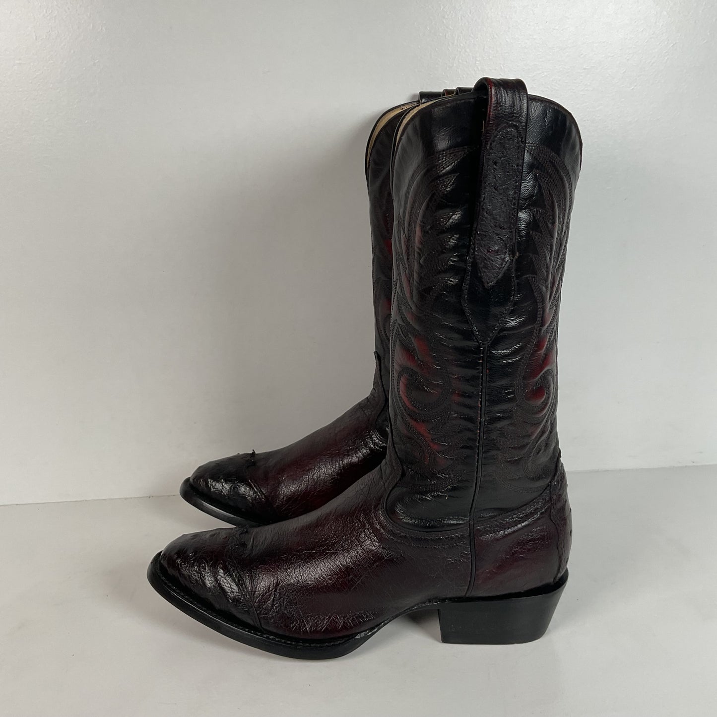Corral Smooth Ostrich Cowboy Boots | Black Cherry | Men’s 6 EE | Women’s 7