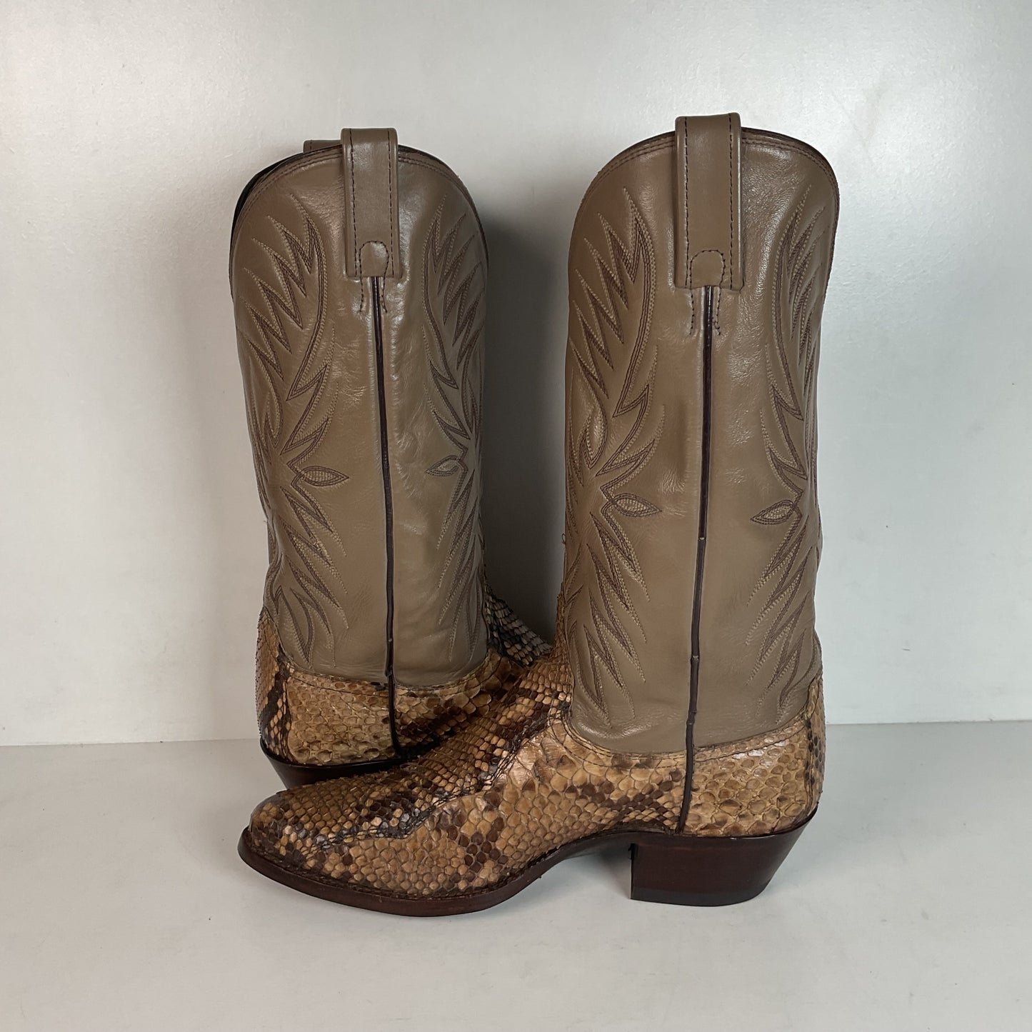 Dan Post Front Cut Python Cowboy Boots 9 D Snakeskin USA Made Recrafted
