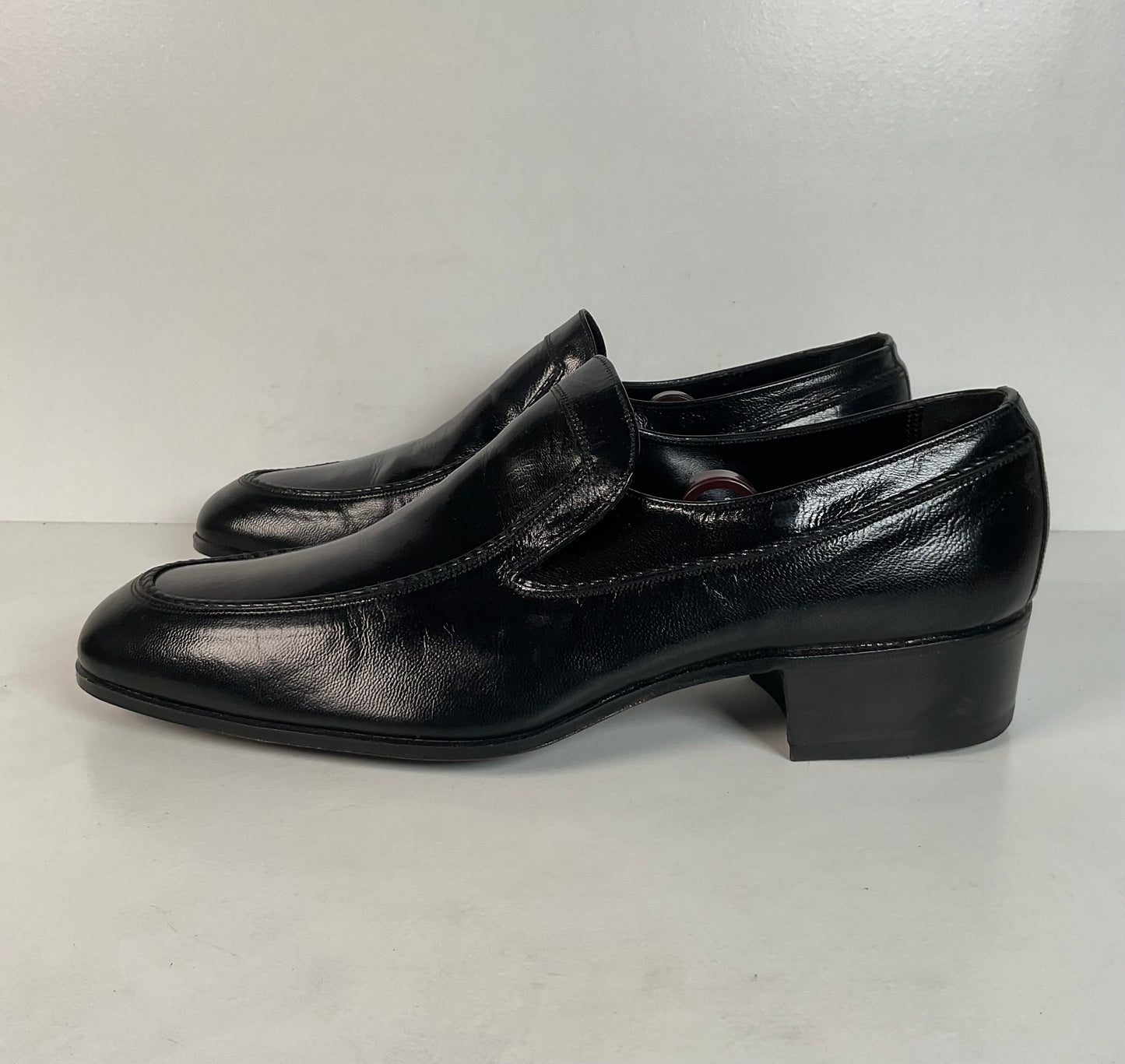 Vintage Florsheim Designer Collection | Apron Toe Loafers | 1970s | Black | 12 B