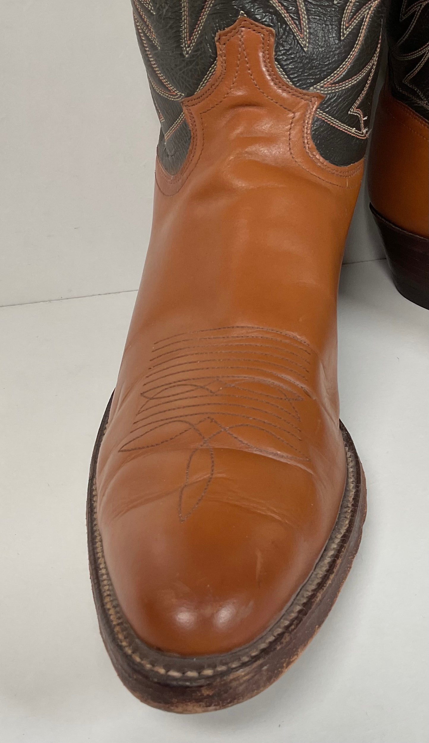 Vintage 1970s Justin Cowboy Boots 13 A Calfskin USA Made