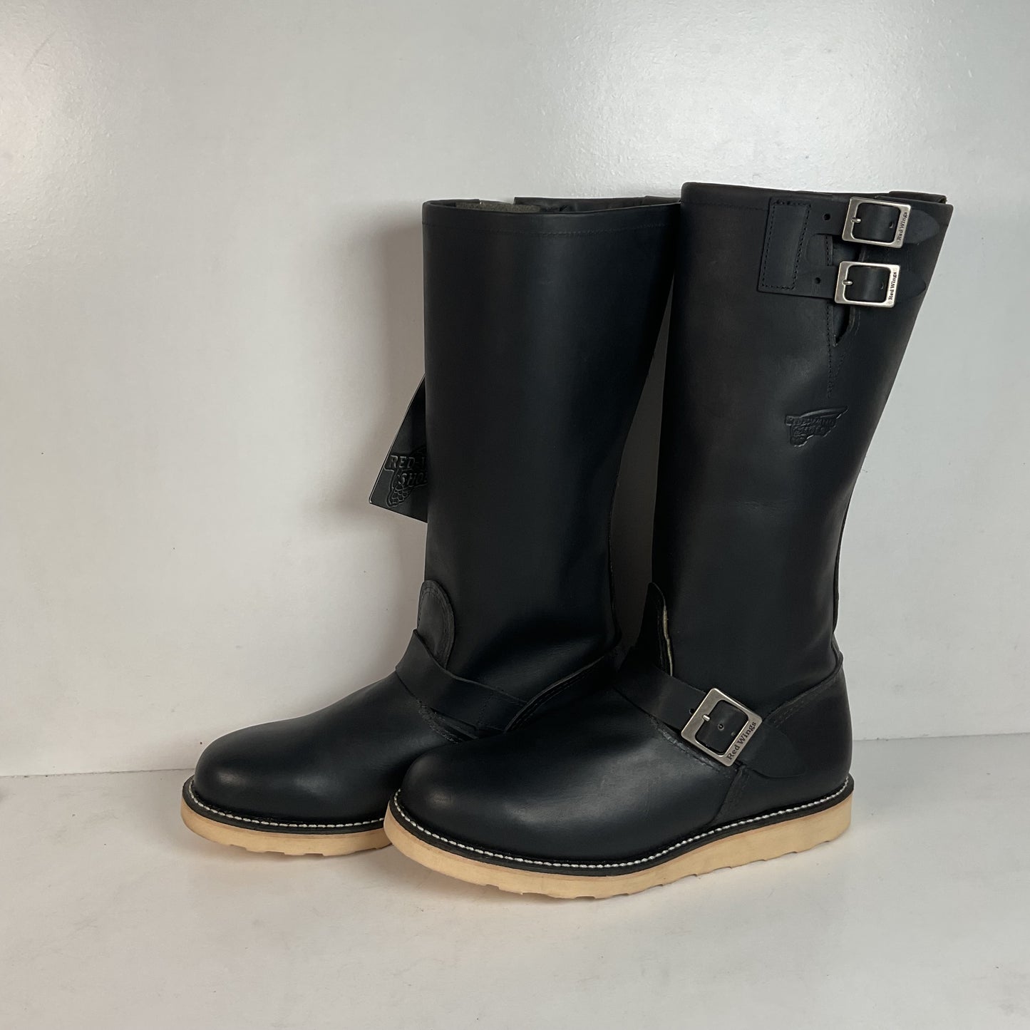 Red Wing Men’s Tall Engineer Boots 10.5 B (Narrow) Rough & Tough Retired