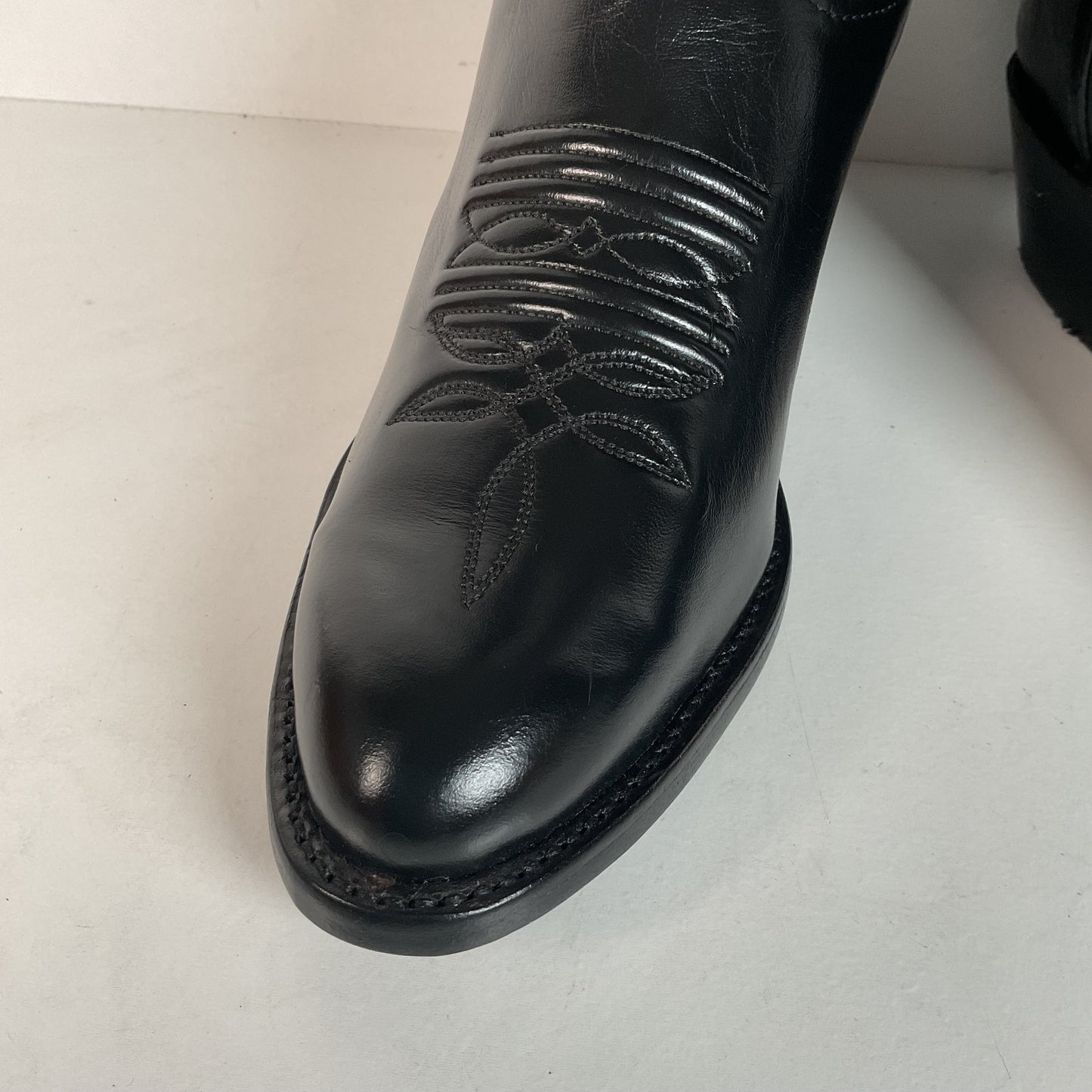 Tony Lama Longhorn Cowgirl Boots | Black Calf | Original Box | Women’s 6 M