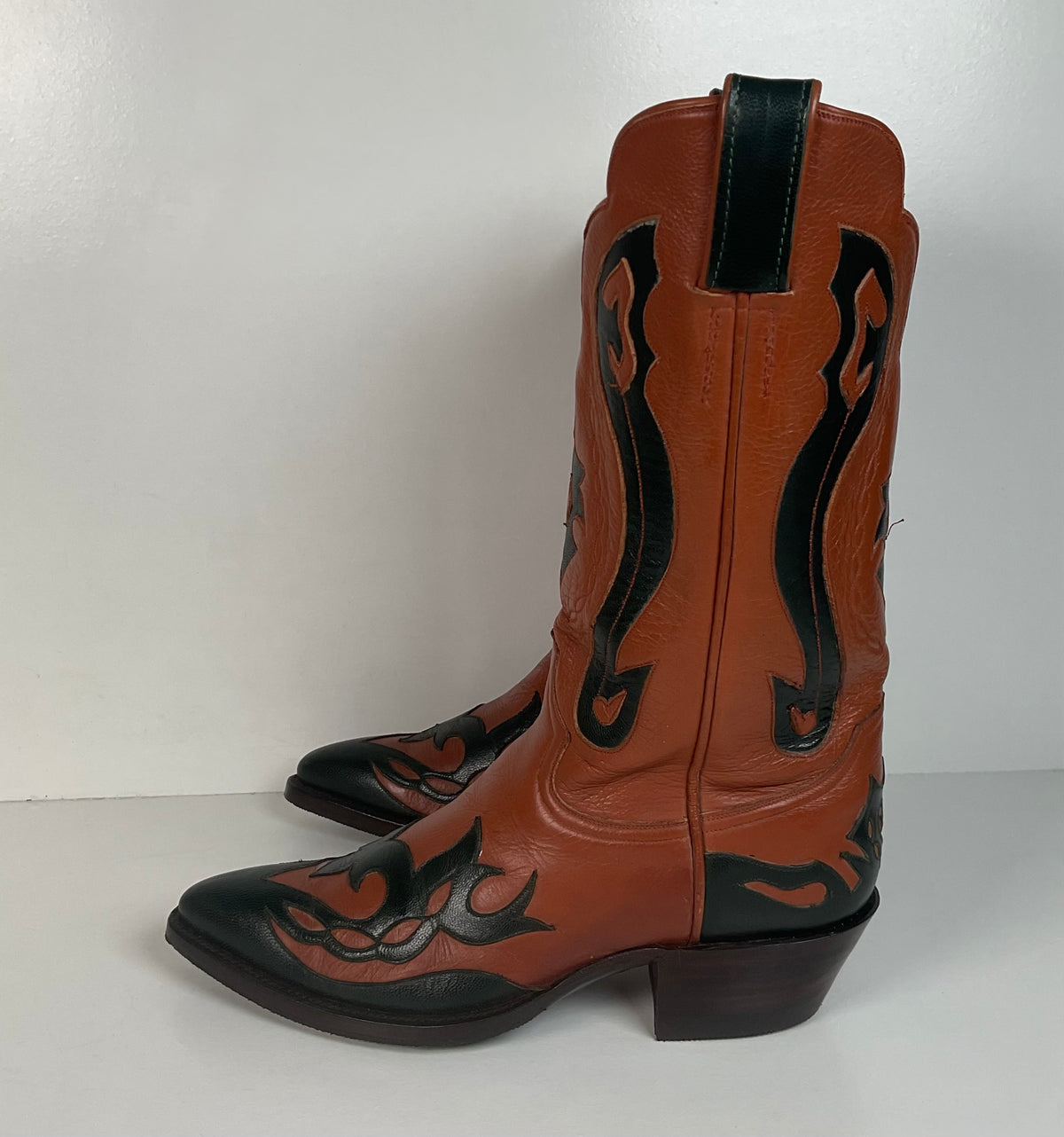 Vintage Caboots Wingtip Cowboy Boots | Tooled Inlays | Men’s 8 | Women’s 9