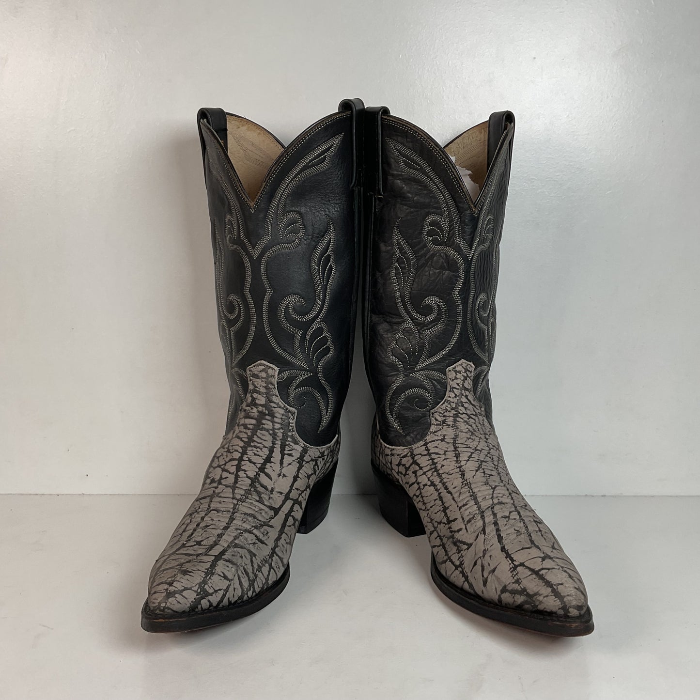 Vintage Dan Post Wildebeest Cowboy Boots 10 D USA Made Exotic