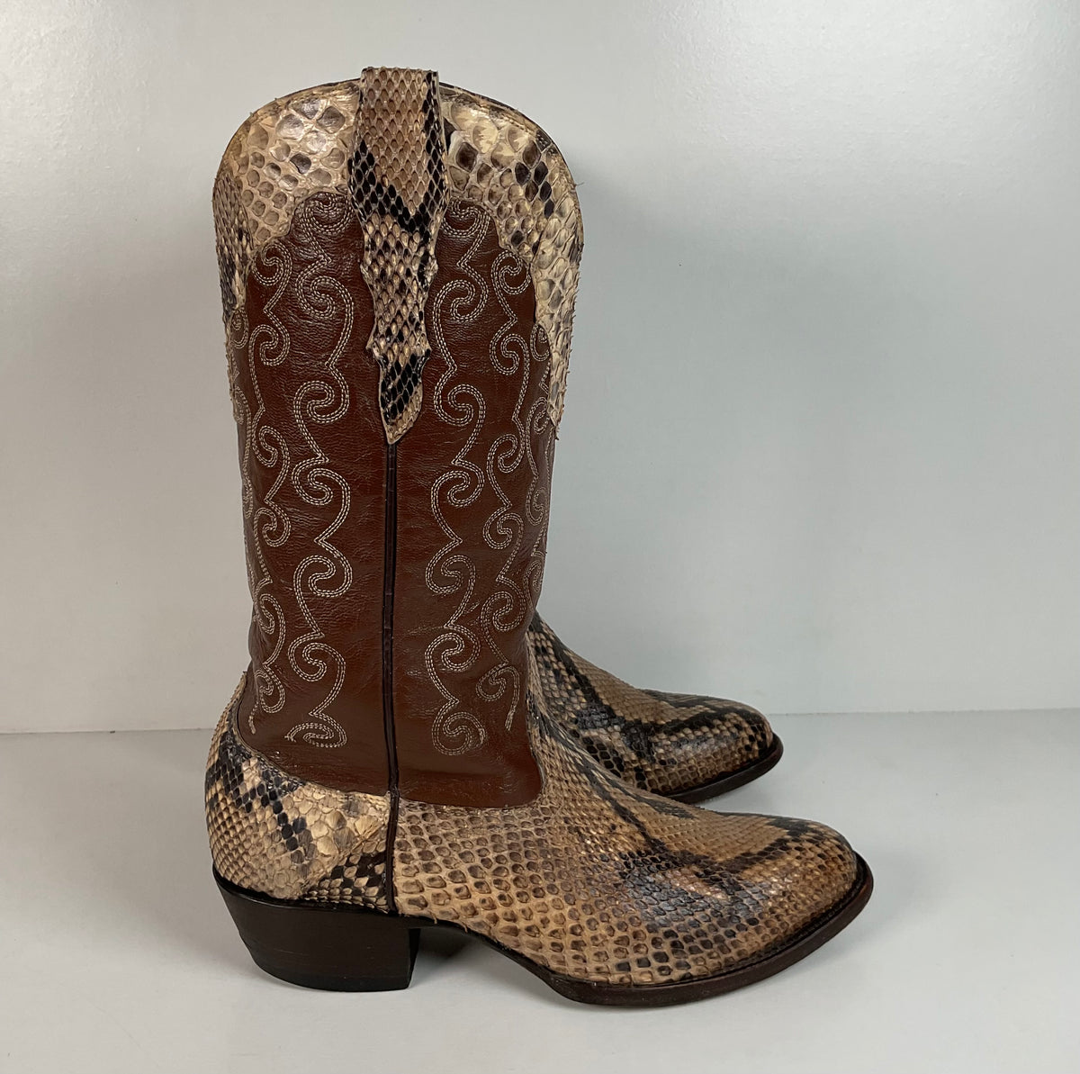 Vintage Longhorn Cowboy Boots | Python Snakeskin | Tooled Overlays | Men’s 9 D