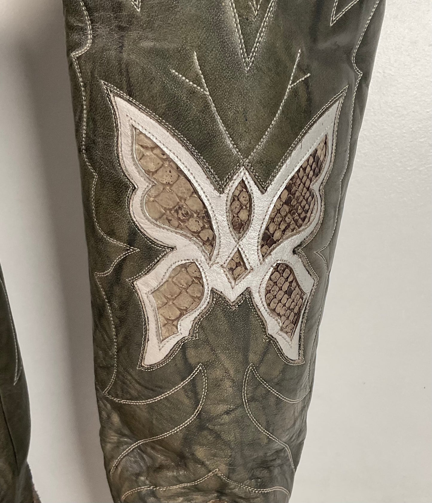 Vintage Justin Butterfly Cowgirl Boots | Snakeskin Inlay | USA Made | Women’s 5 B