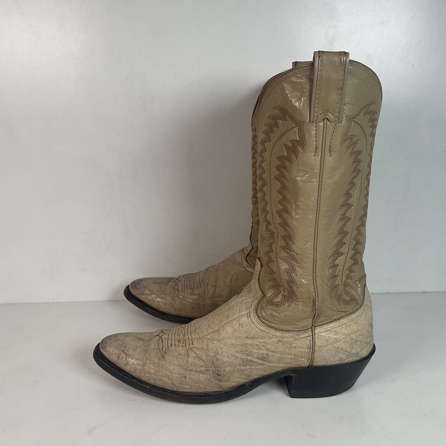 Vintage Justin Exotic Elephant Cowboy Boots 12 AA (Extra Narrow) Distressed